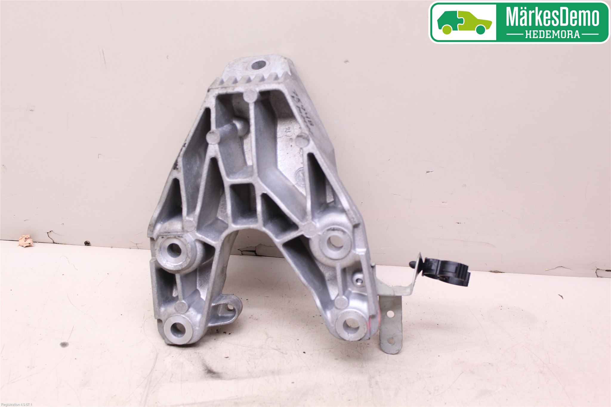 BMW 1 F20/F21 11-19 Motor Feste Stål-Alu