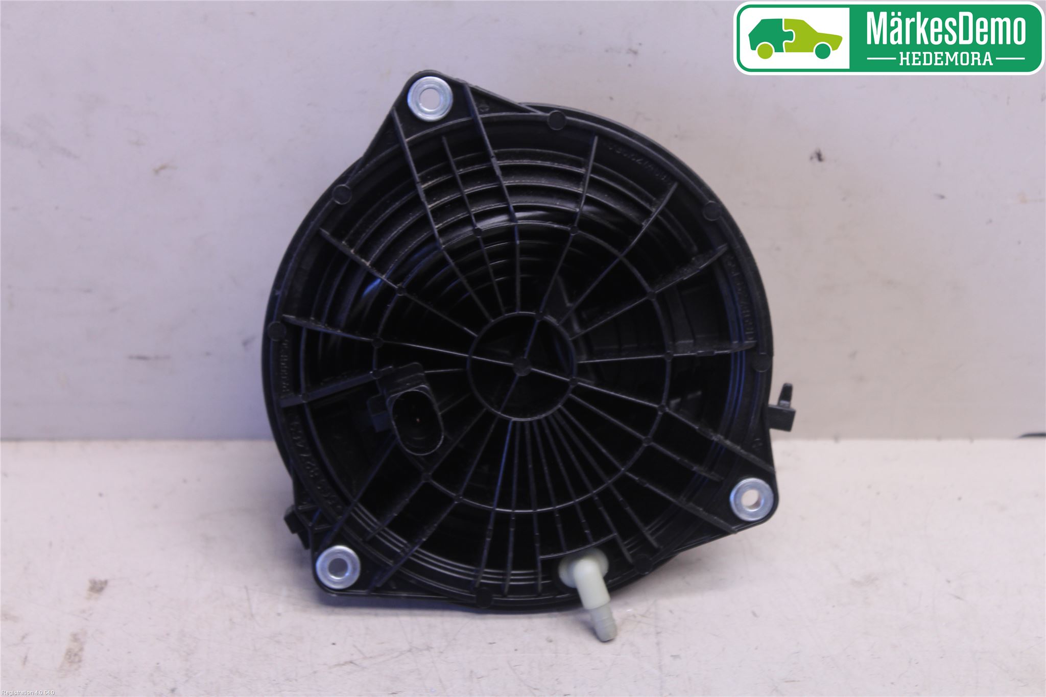 Volkswagen VW GOLF / E-GOLF VII 13-20 Bakluke Handtak Ytre