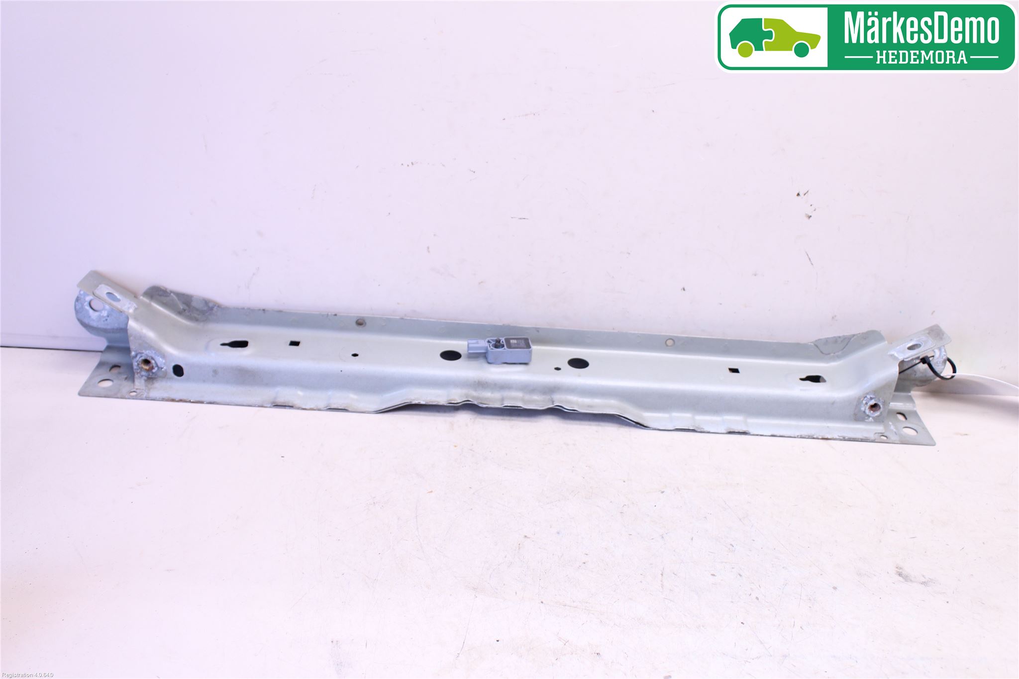 Opel INSIGNIA 09-16 Frontplate