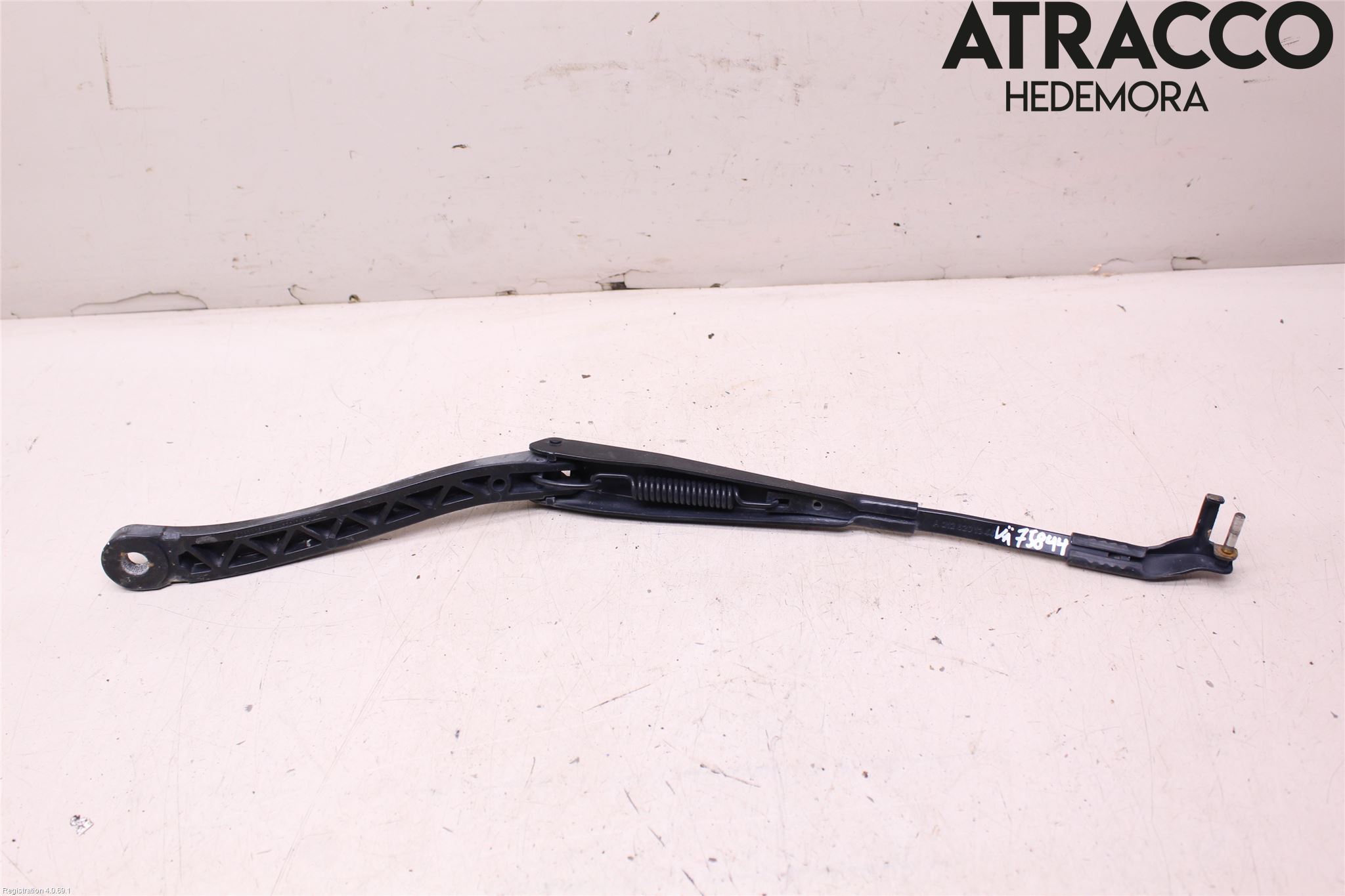 Mercedes-Benz MB E-KLASS (W212) 09-16 Viskerarm-Armer Frontrute