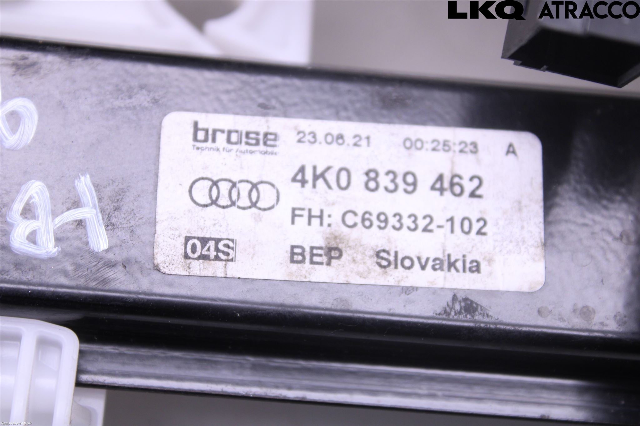 Audi A6 F2/C8 19- Vindusheis El Komp