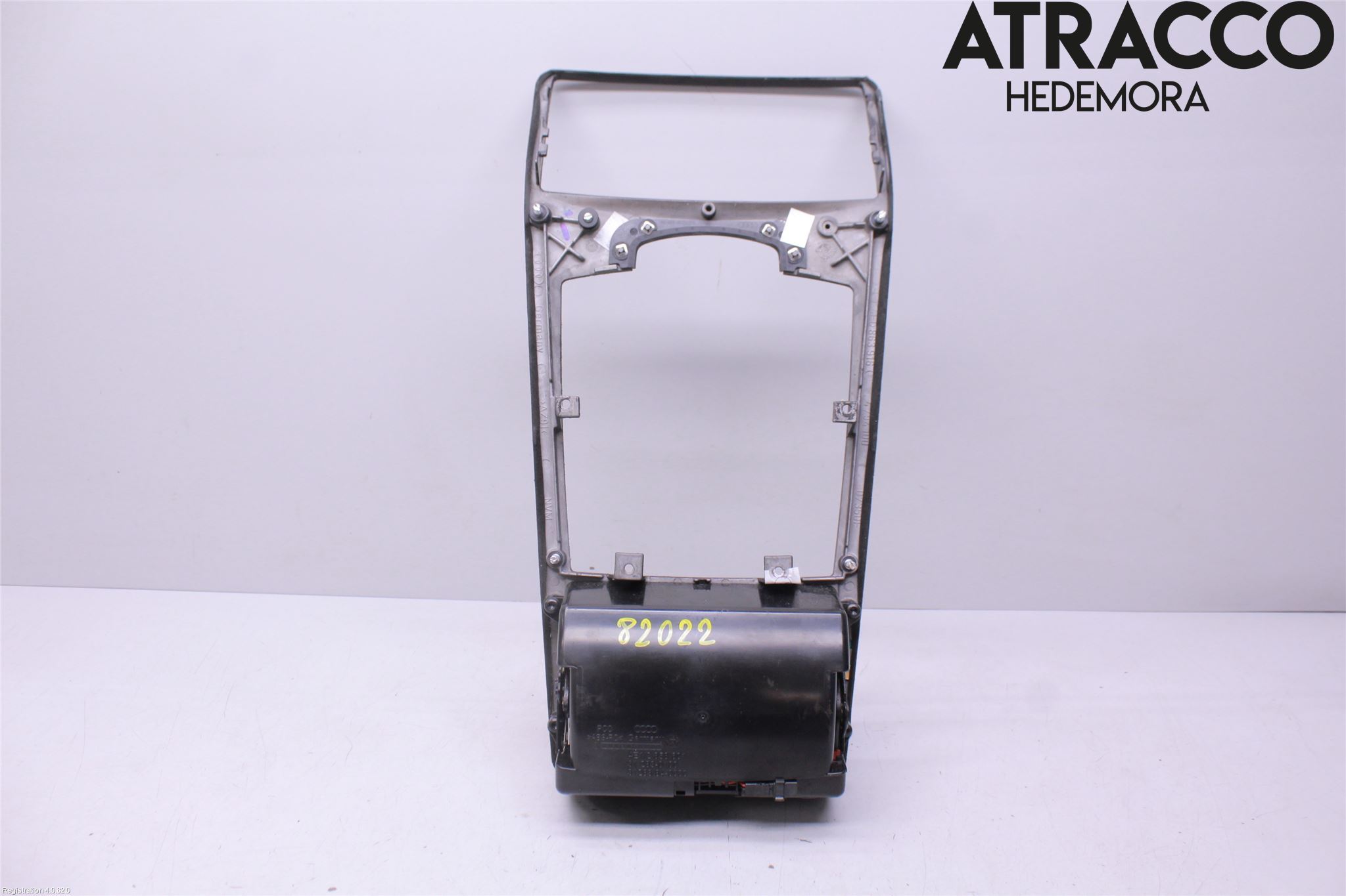 Audi A8/S8 4E  02-09 Instrumentkonsoll Midt