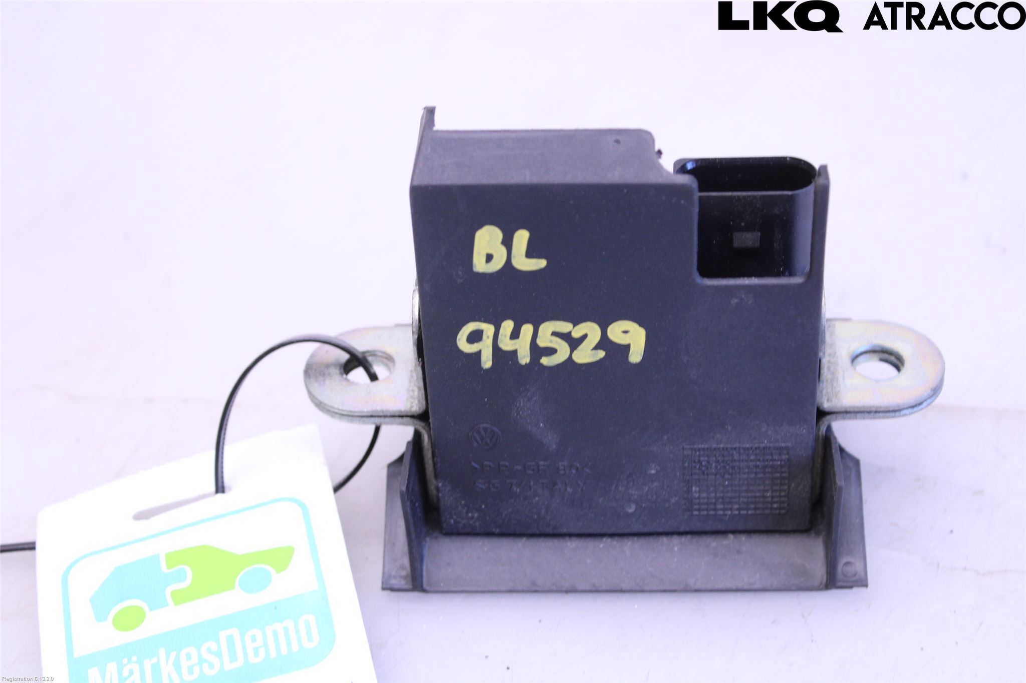 Volkswagen VW POLO 10-17 Bakluke-Lokk Låsekasse