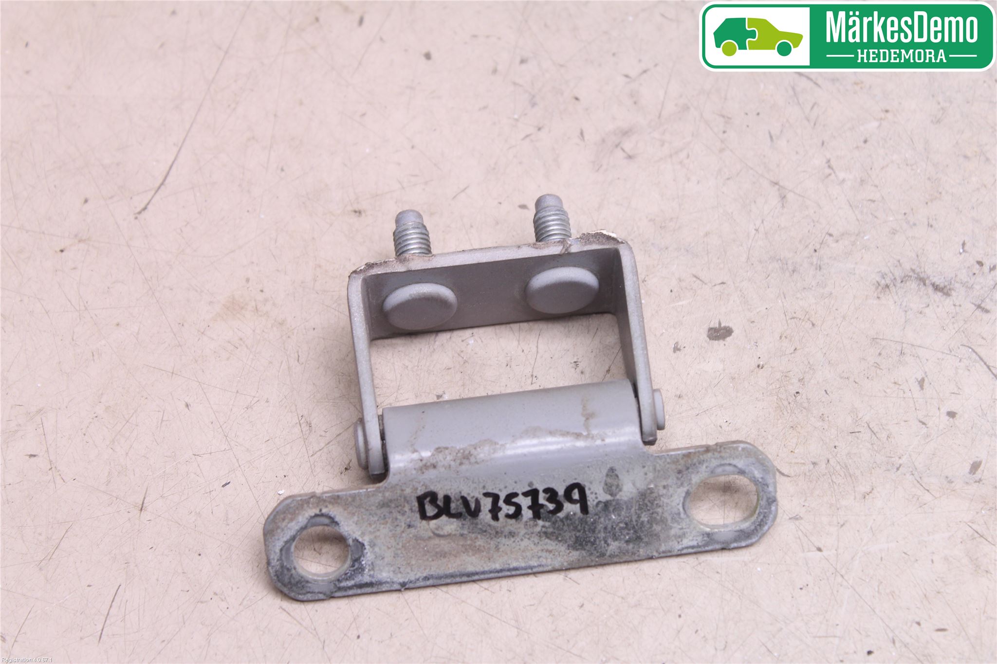 Kia CEED 06-12 Bakluke Hengsel Venstre