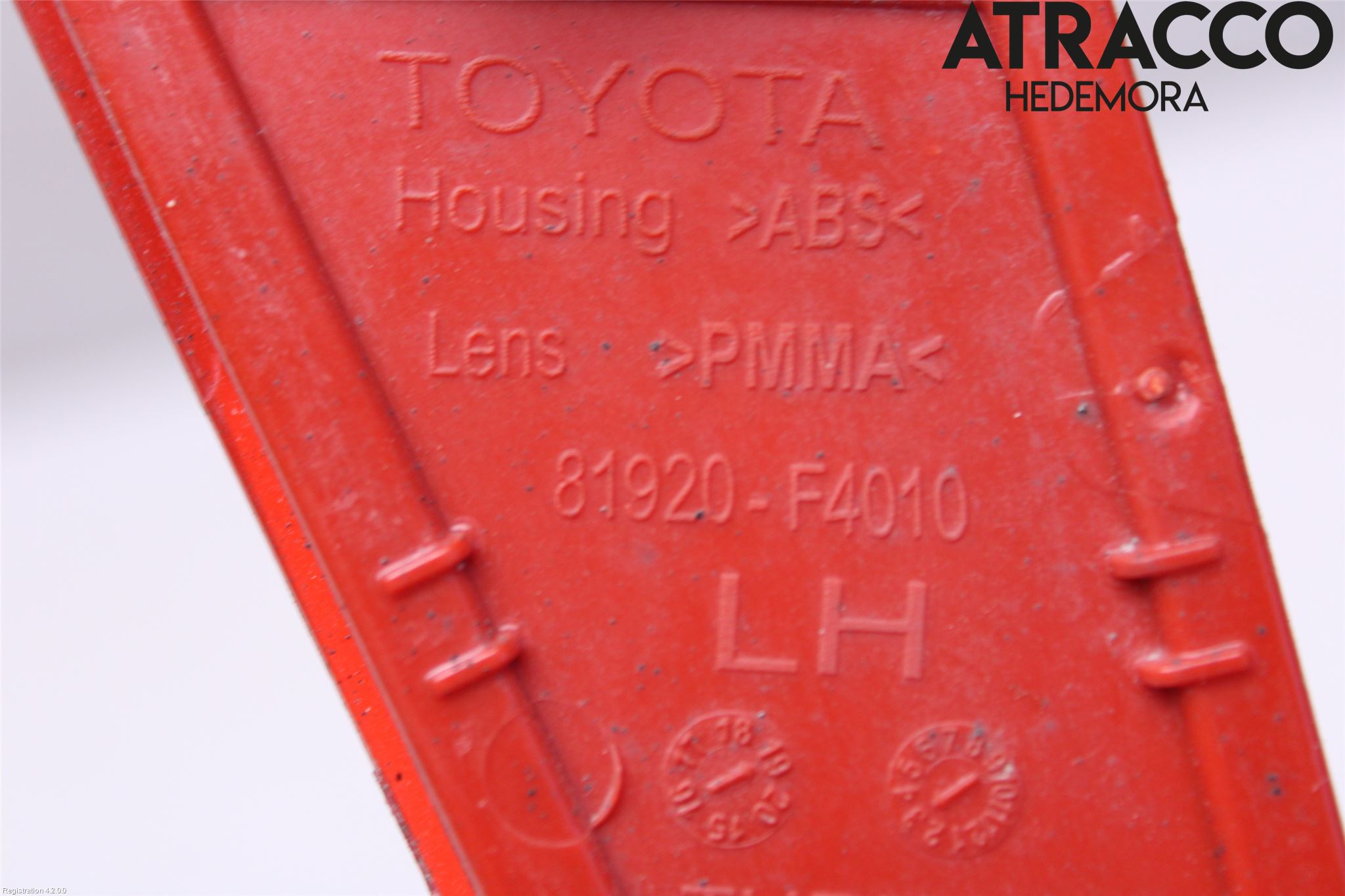 Toyota C-HR 16-23 Refleks Bak
