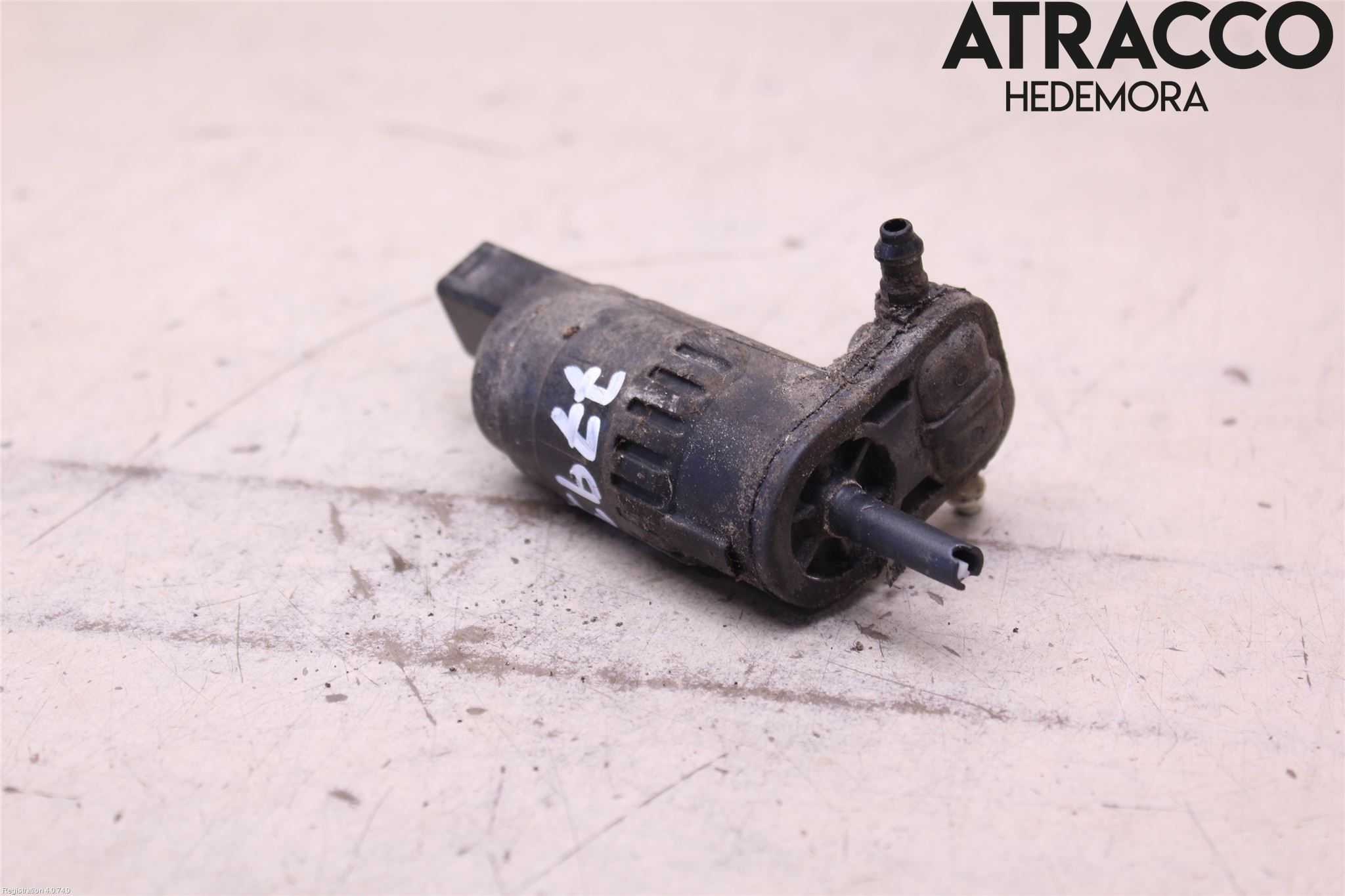 Volkswagen VW GOLF VI 09-13 Spylerpumpe Frontrute