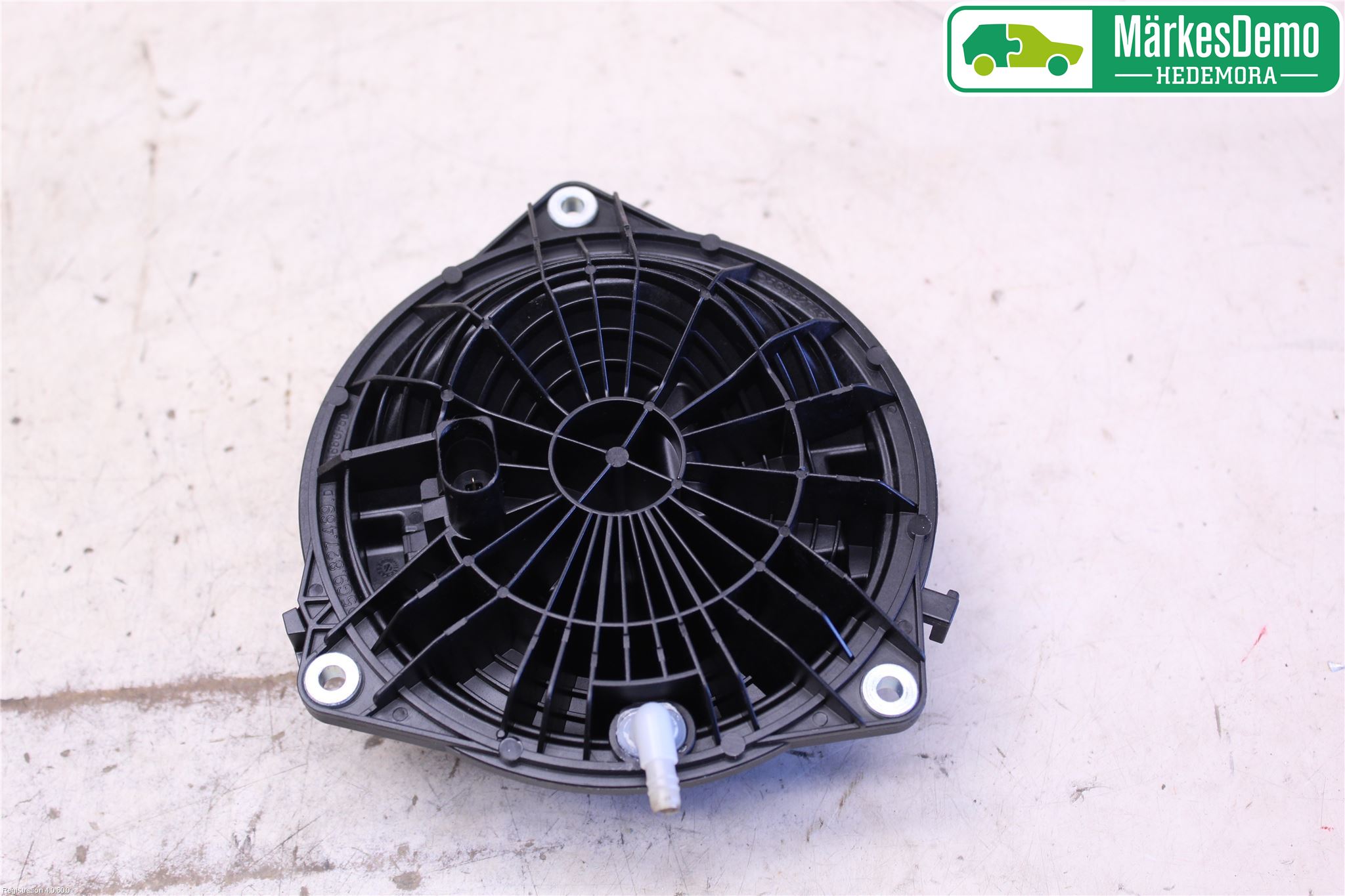 Volkswagen VW GOLF / E-GOLF VII 13-20 Bakluke Handtak Ytre