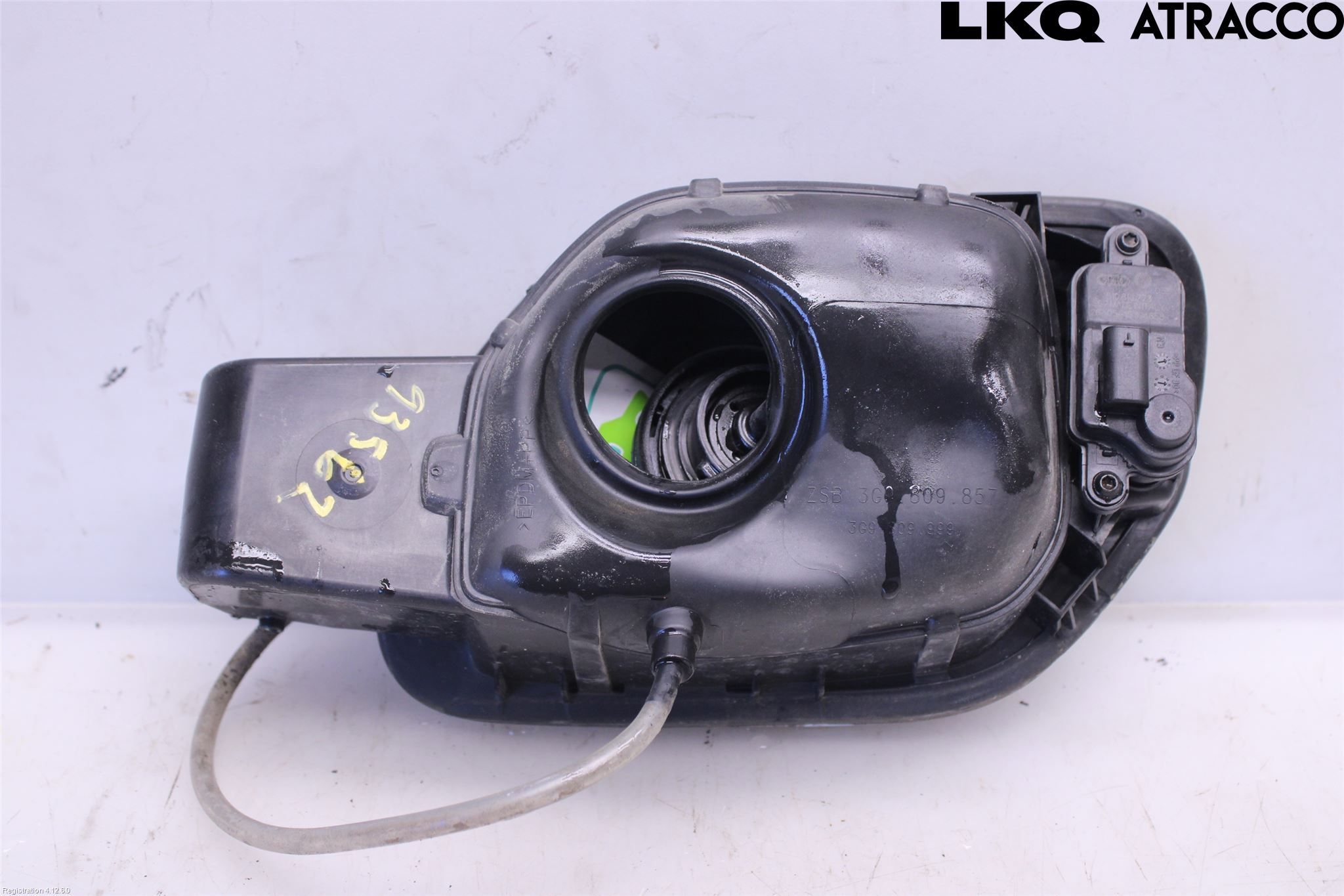 Volkswagen VW PASSAT 15-19 Drivstoff Tankluke
