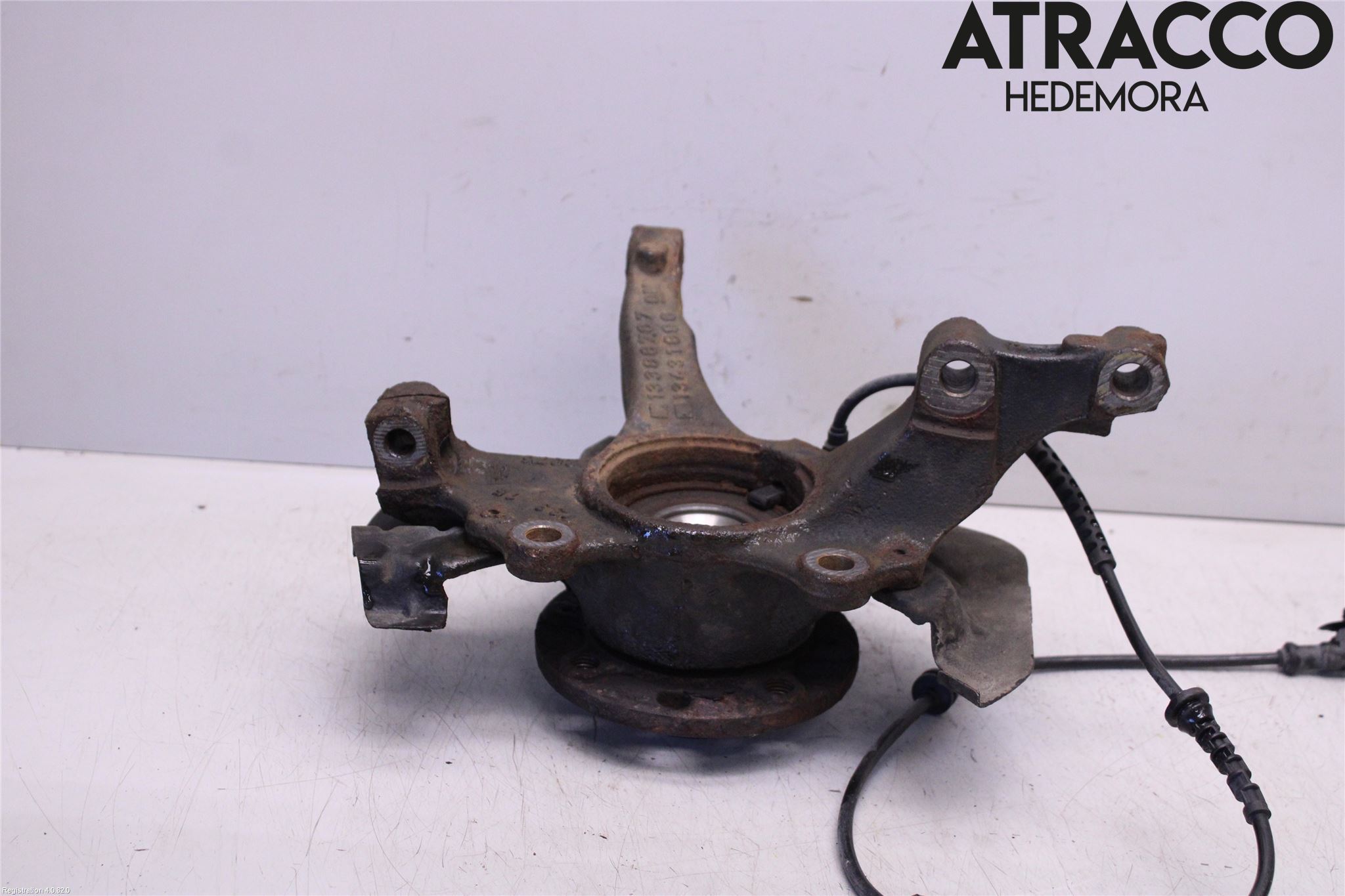Opel CORSA E 15-19 Spindel Vf