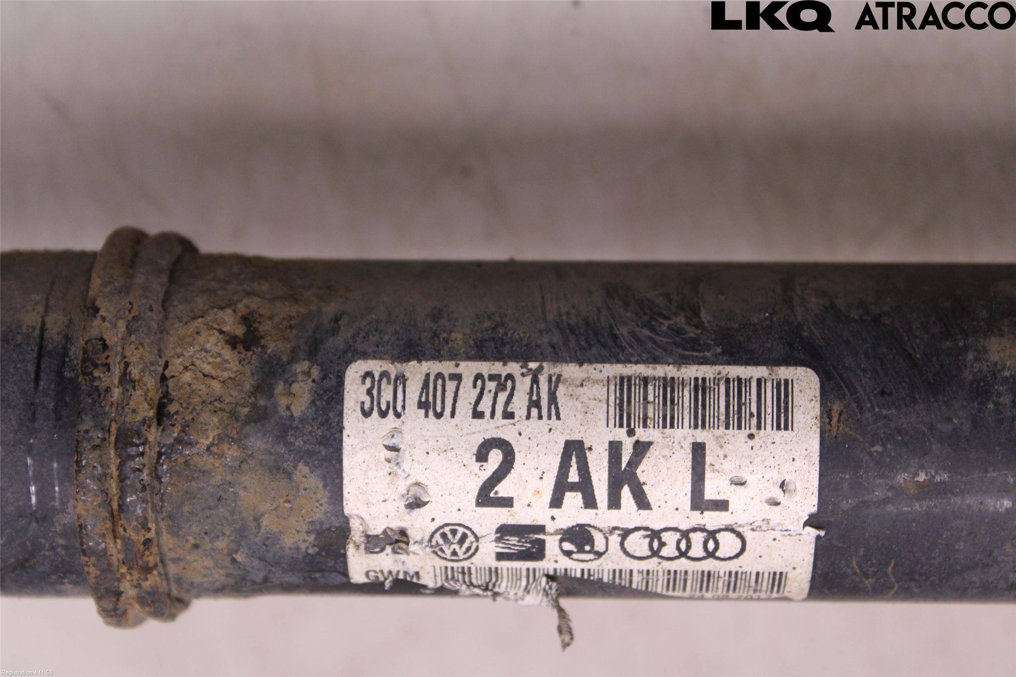 Volkswagen VW PASSAT 11-14 Drivaksel Foran Kompl Høyre