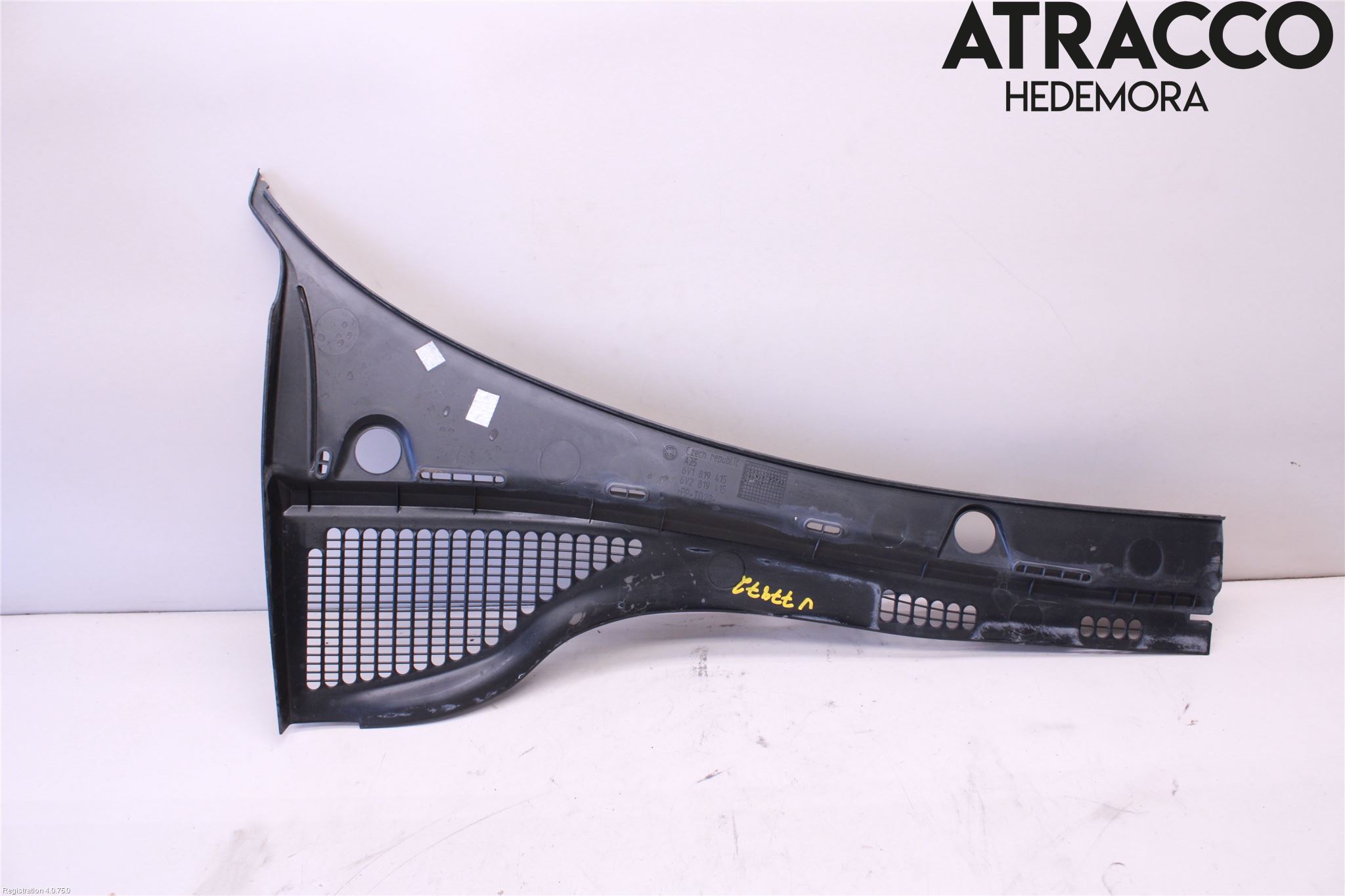 Skoda FABIA 15-21 Visker Deksel-Grill-Under Frr