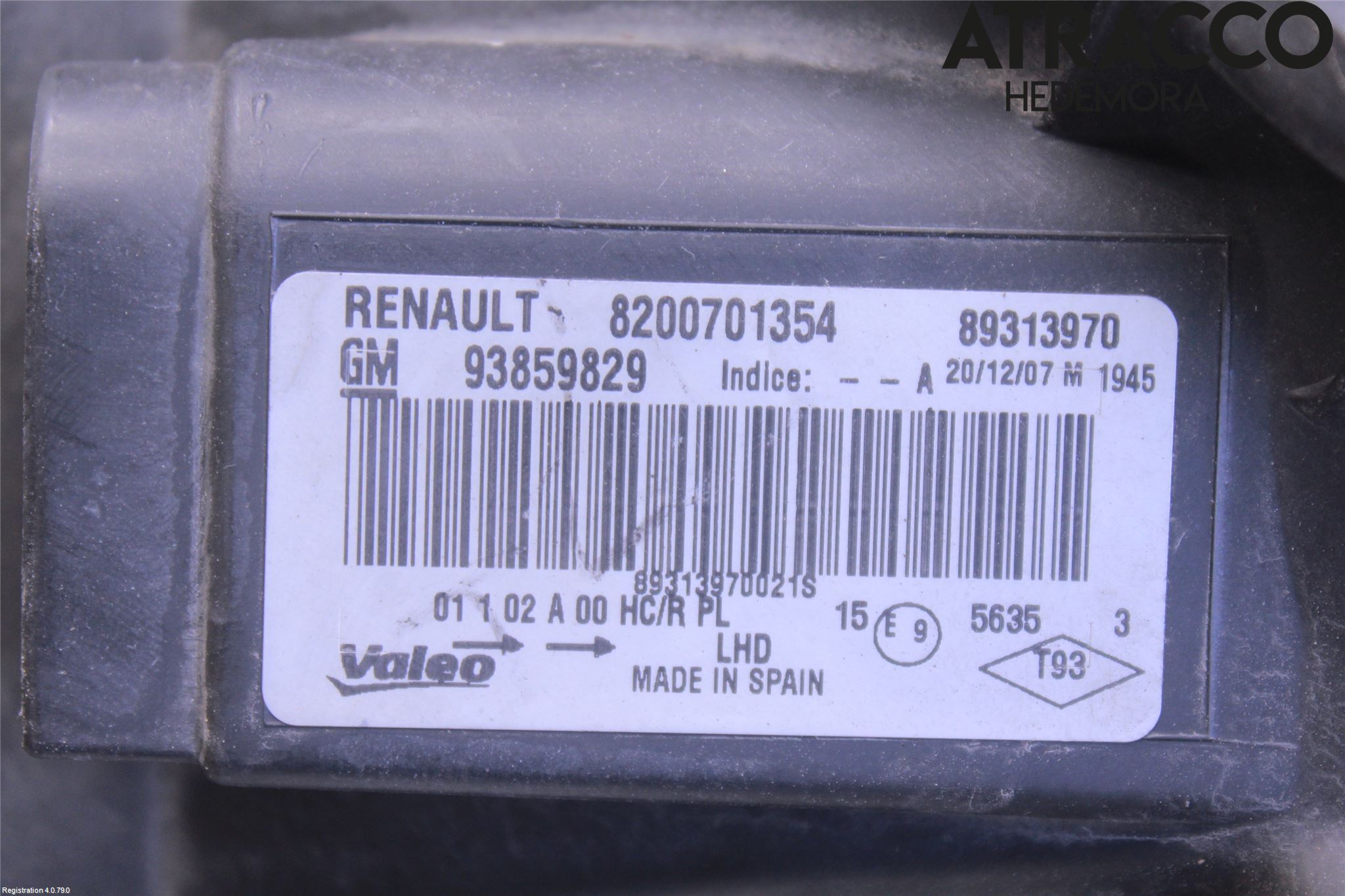 Opel VIVARO 01-14 Frontlykt Venstre