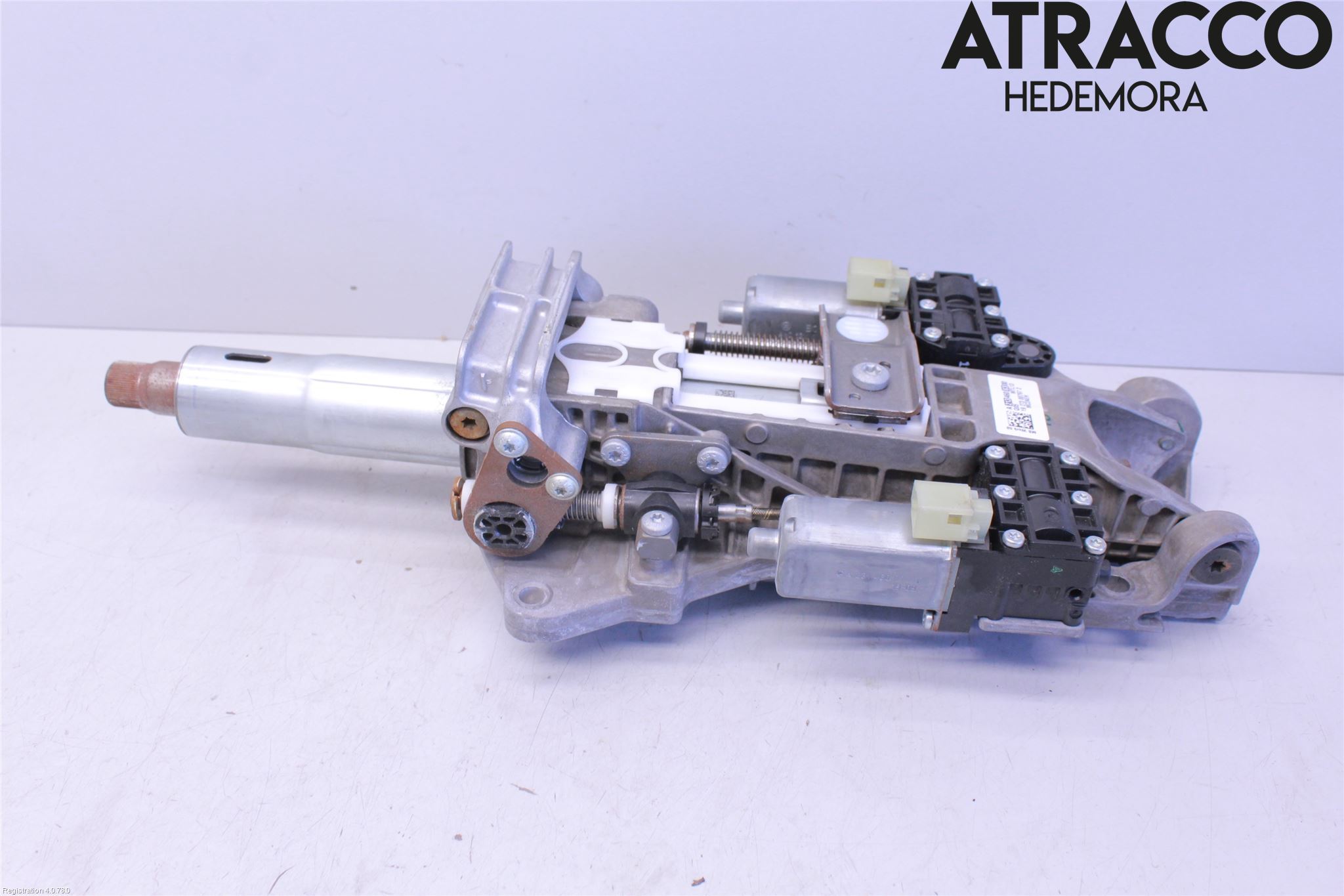 Mercedes-Benz MB E-KLASS (W213) 16-23 Rattakselaggregat Justerbart