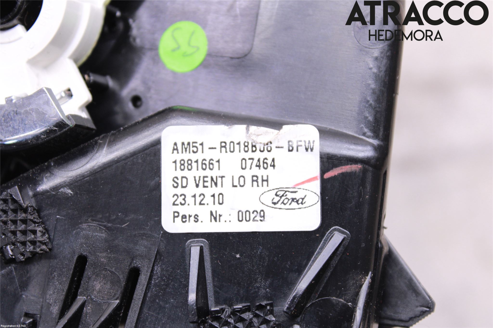 Ford GRAND C-MAX  11-14 Dashbord Kanal - Dyse