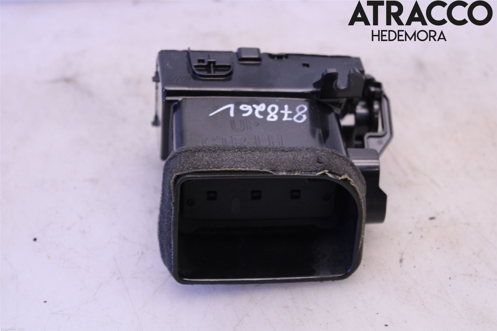 Nissan PULSAR Dashbord Kanal - Dyse