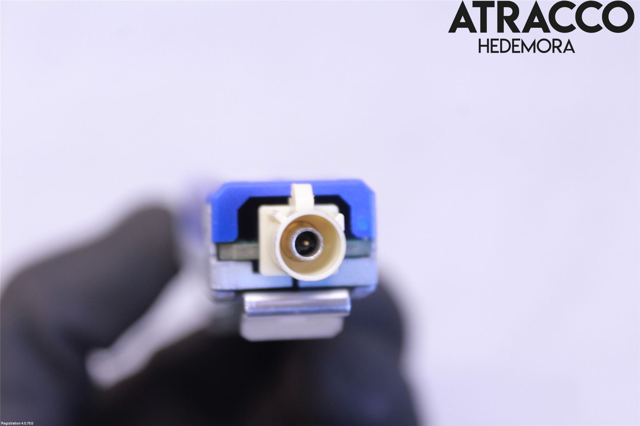 Audi A4/S4 B9 16-19 Stereo Antenneforsterker