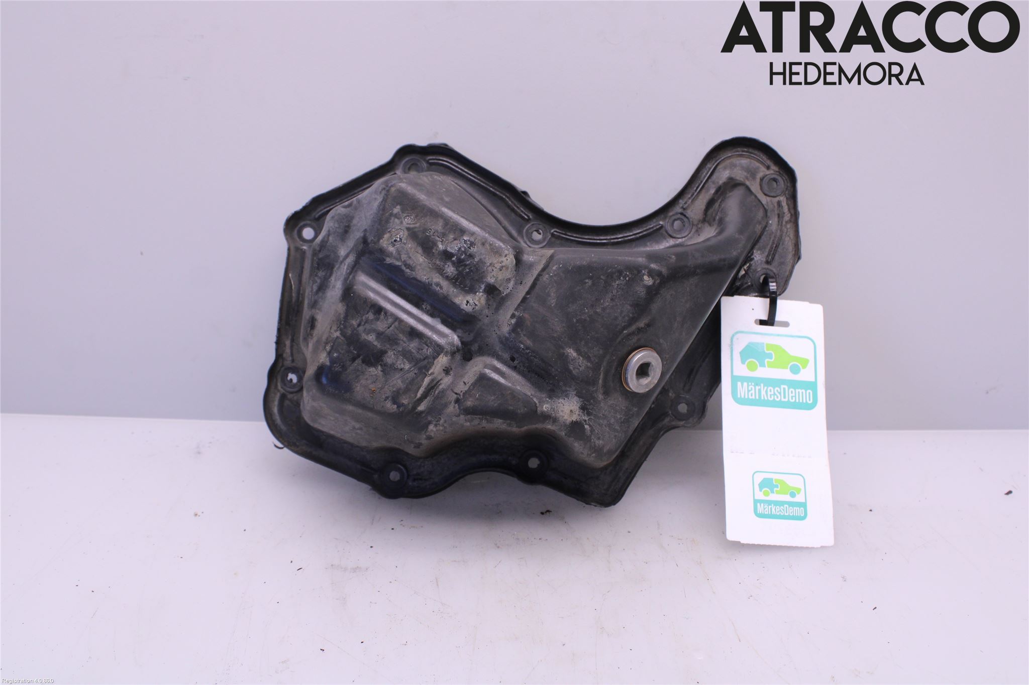Dacia DUSTER 10-17 Bunnpanne