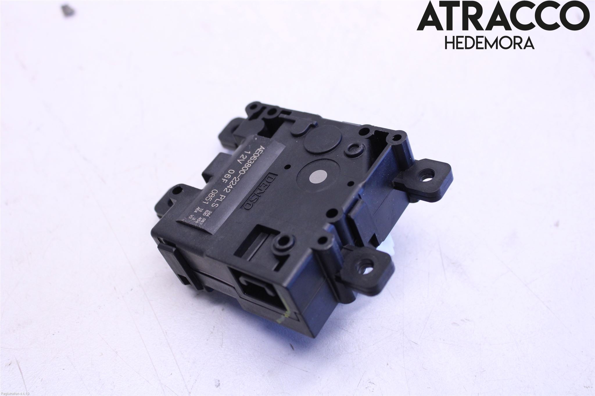 Toyota COROLLA CROSS XG10 22- Varme Ac Regulerings Motor