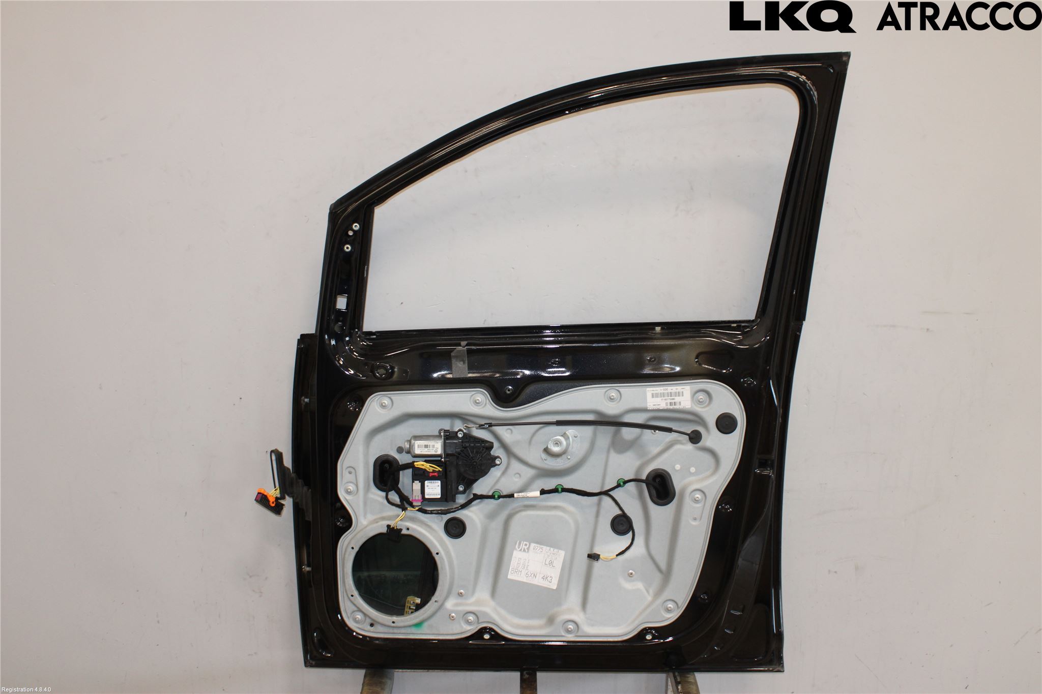 Volkswagen VW TOURAN 10-15 Dør 4D Foran Høyre