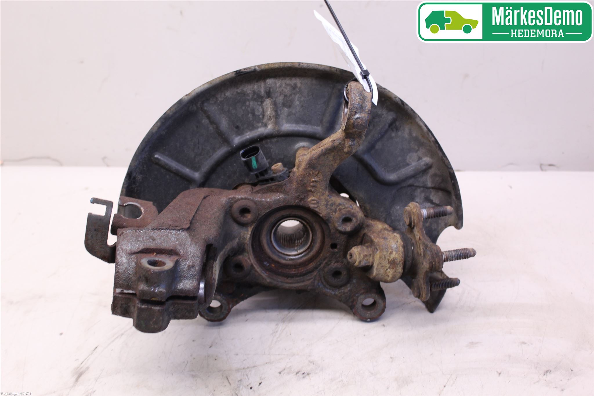 Volkswagen VW SCIROCCO 09-17 Spindel Hf