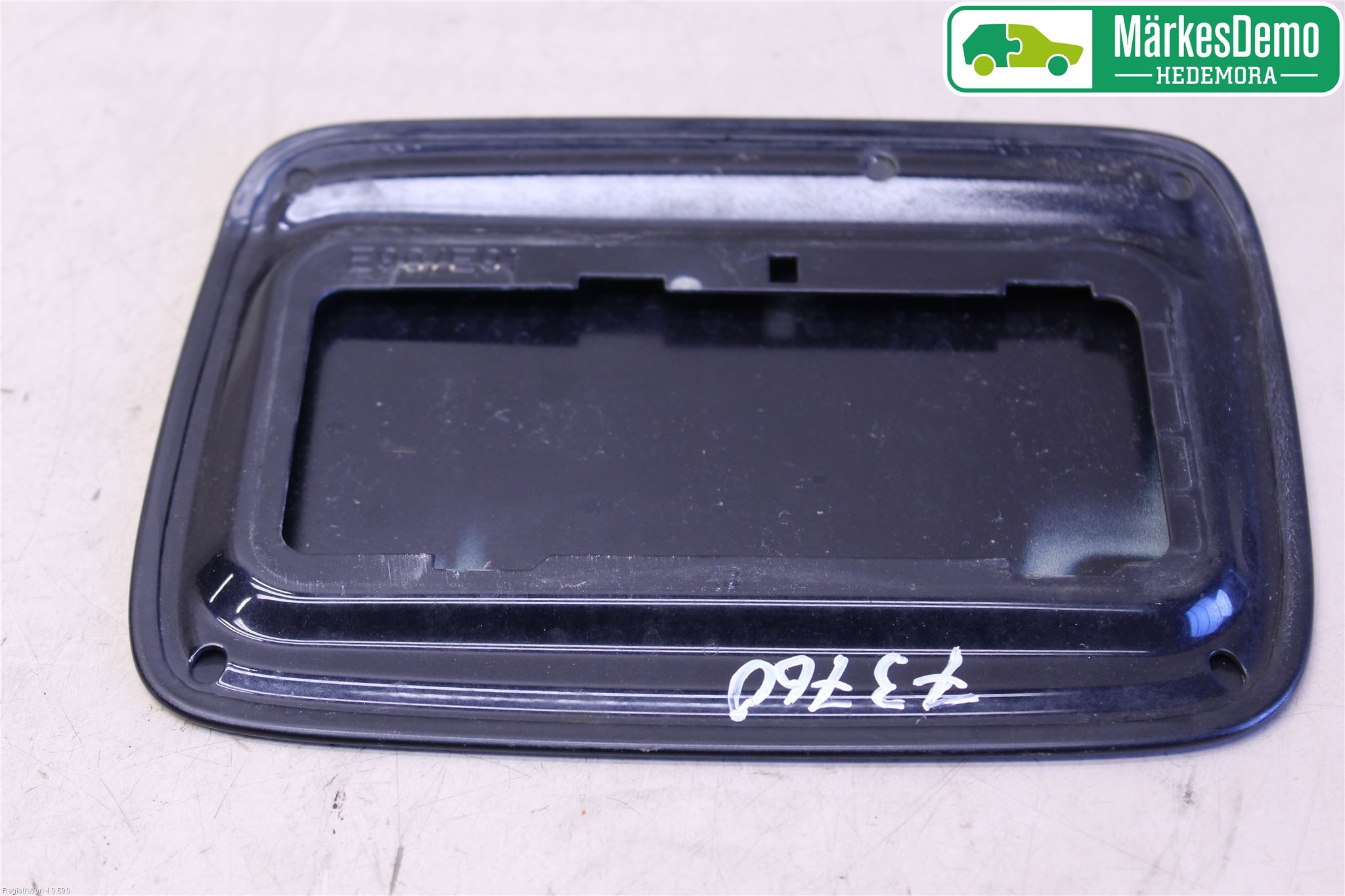 BMW 3 E90/91 SED/TOU 05-12 Drivstoff Tankluke