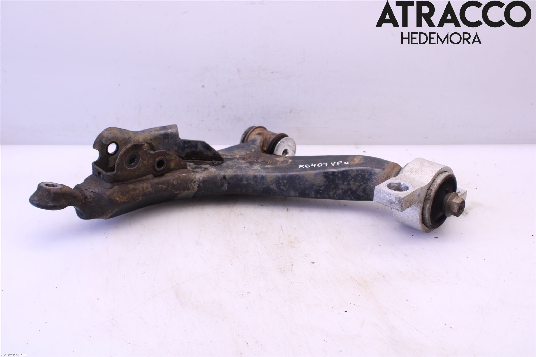 Lexus IS 250/350 14-20 Bærearm Foran Venstre Nedre