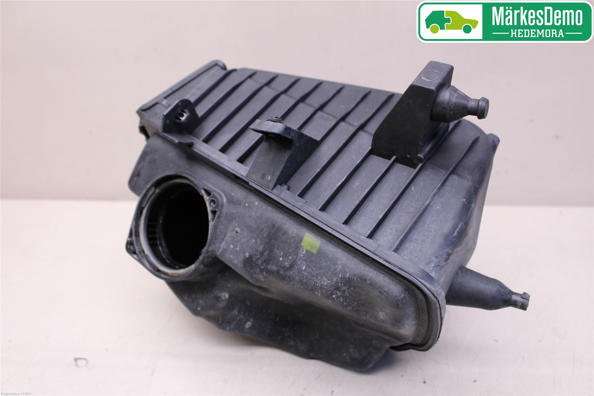 Nissan QASHQAI+2  10-14 Luftfilter Boks