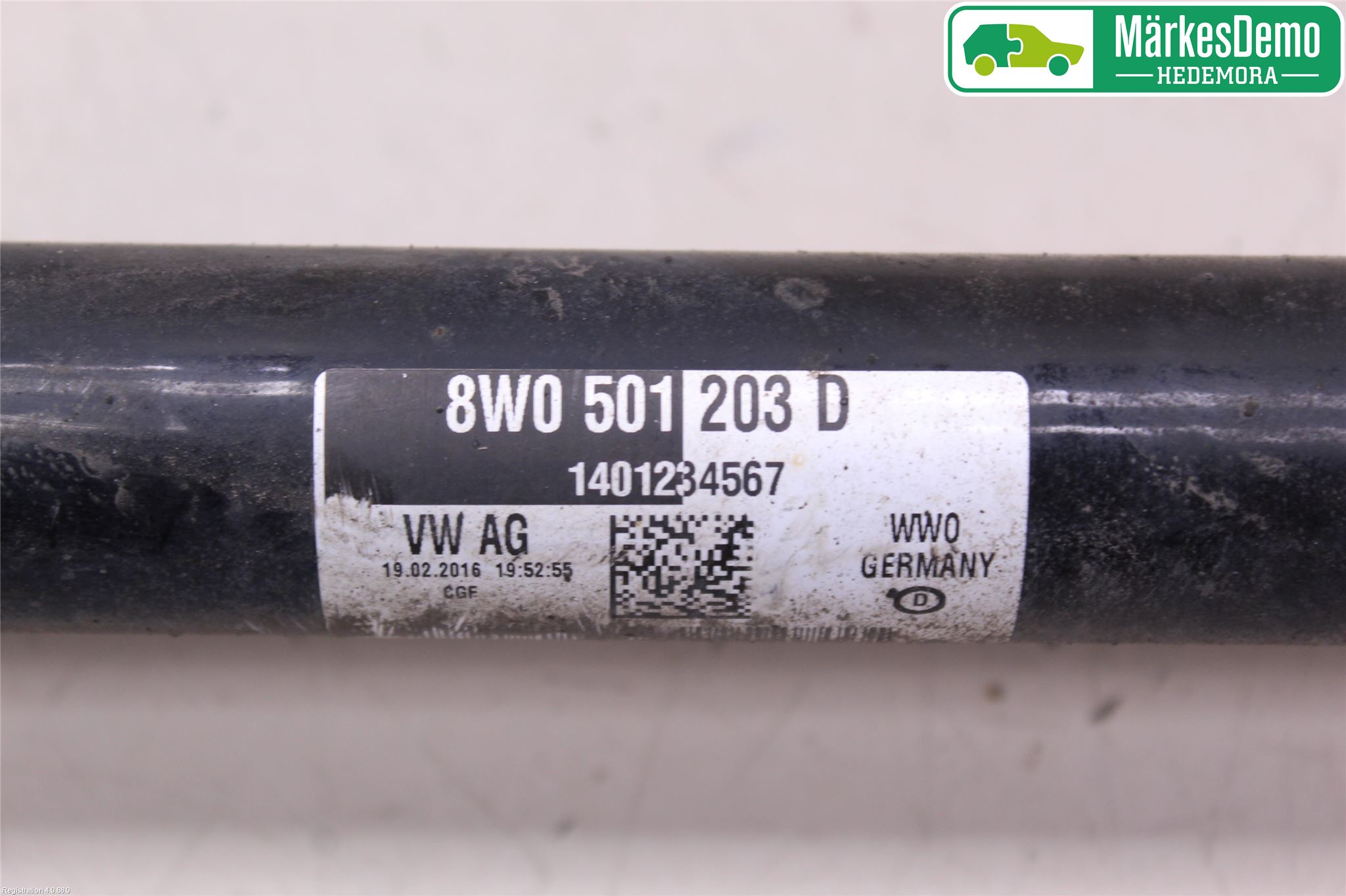 Audi A4/S4 B9 16-19 Drivaksel Bak Kompl Venstre