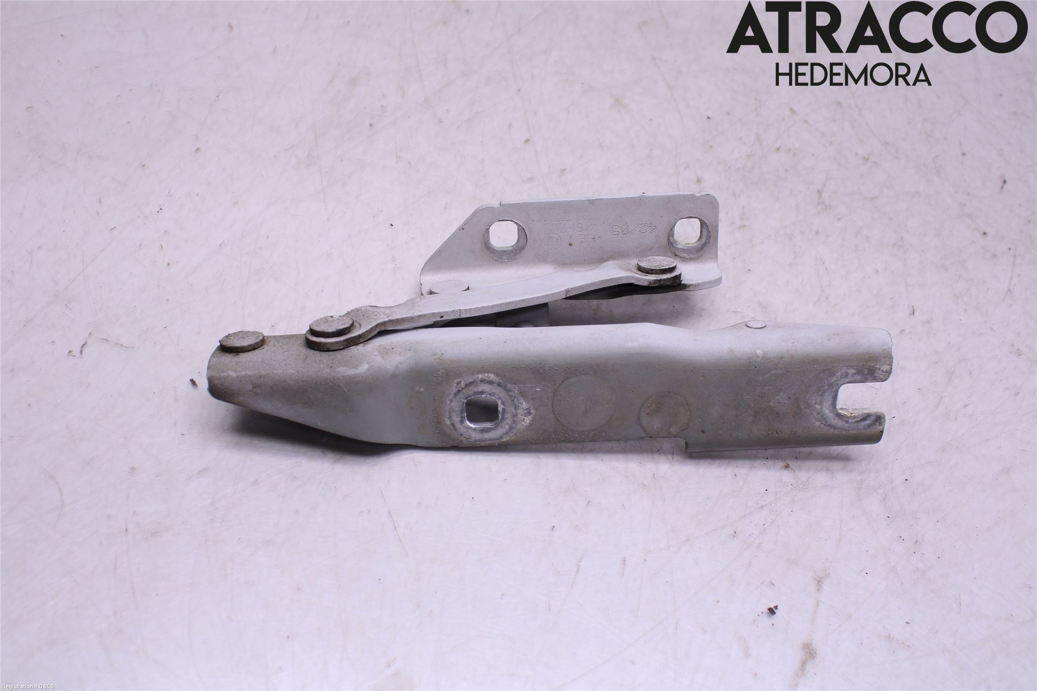 BMW 5 E60/61 Sed/Tou 02-10 Panser Hengsel - Hengsler