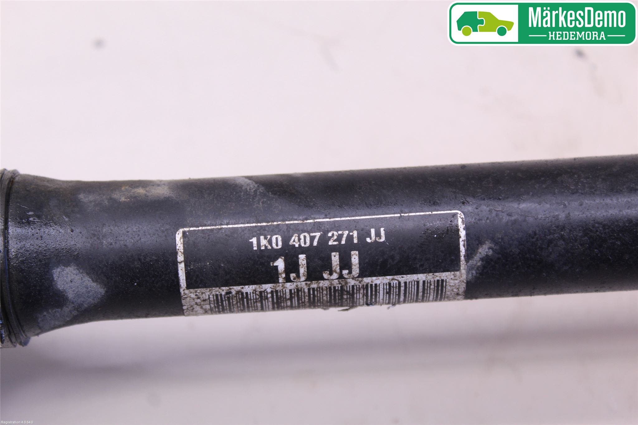 Volkswagen VW GOLF PLUS/CROSS GOLF 04-14 Drivaksel Foran Kompl Venstre