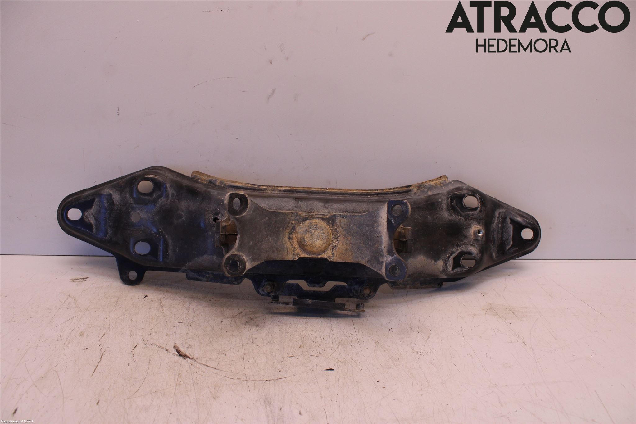 Subaru OUTBACK 15-20 Gearkasse Bjelke - Travers
