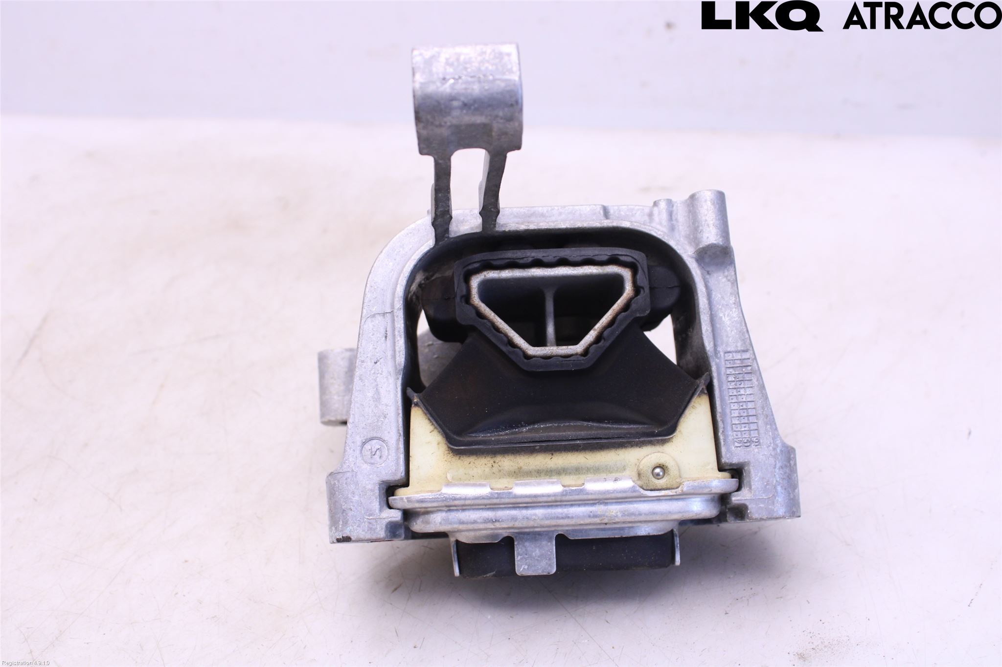 Volkswagen VW GOLF SPORTSVAN 15-20 Motor Feste Gummi