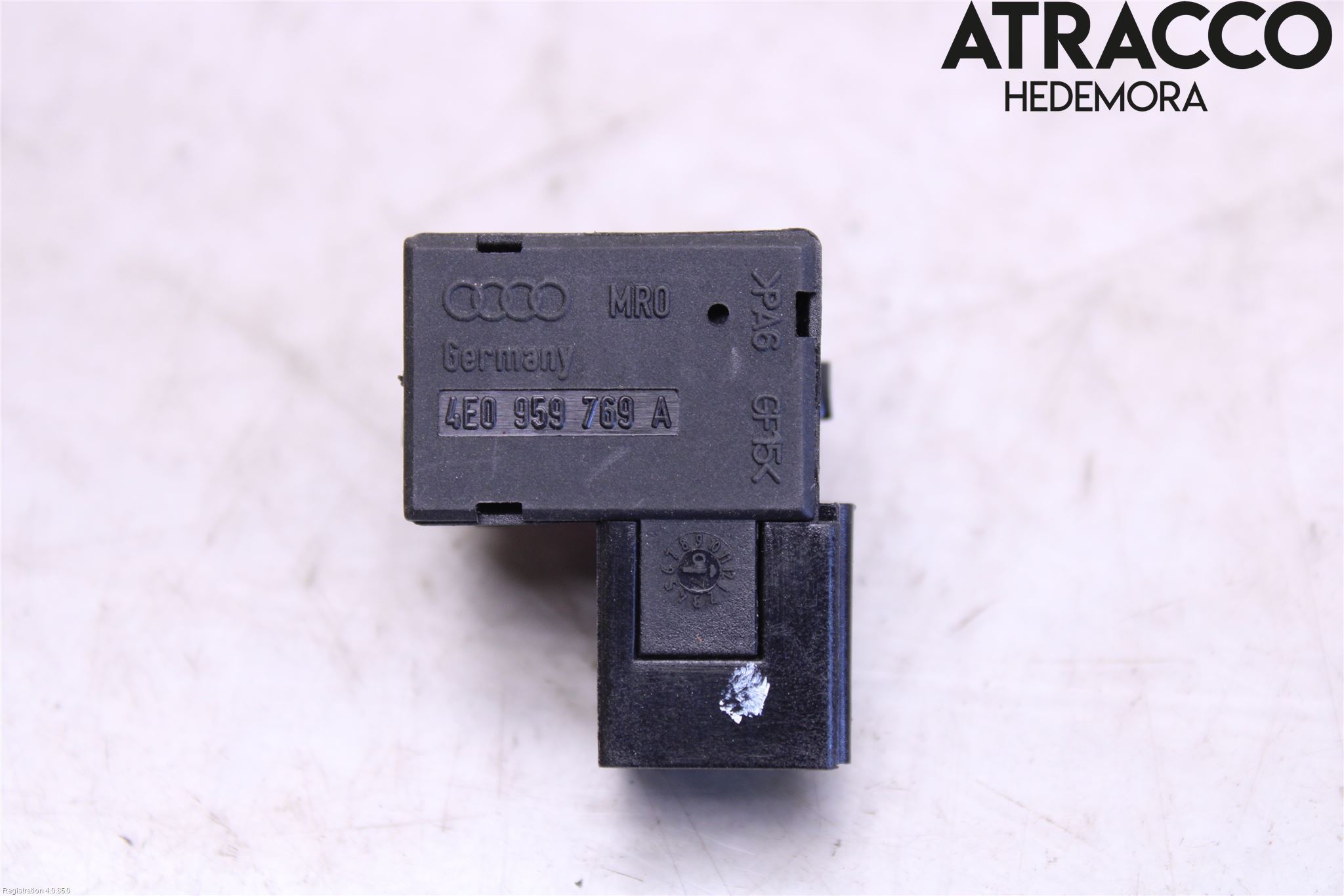 Audi A8/S8 4E  02-09 Bryter Seteminne