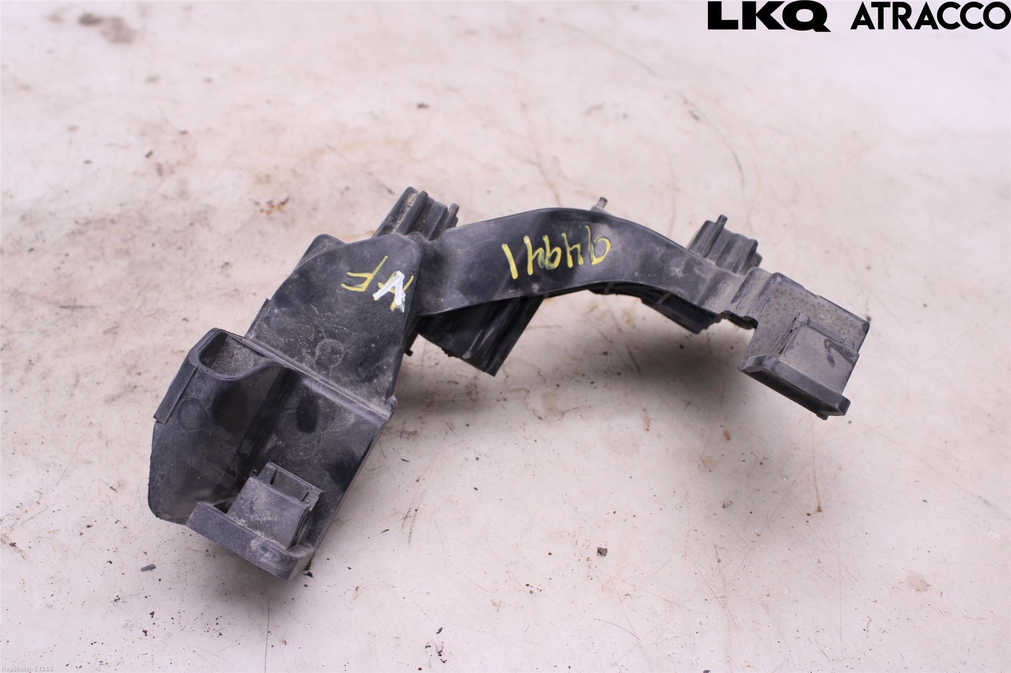 Kia CEED 12-18 Frontlykt Holder-Feste