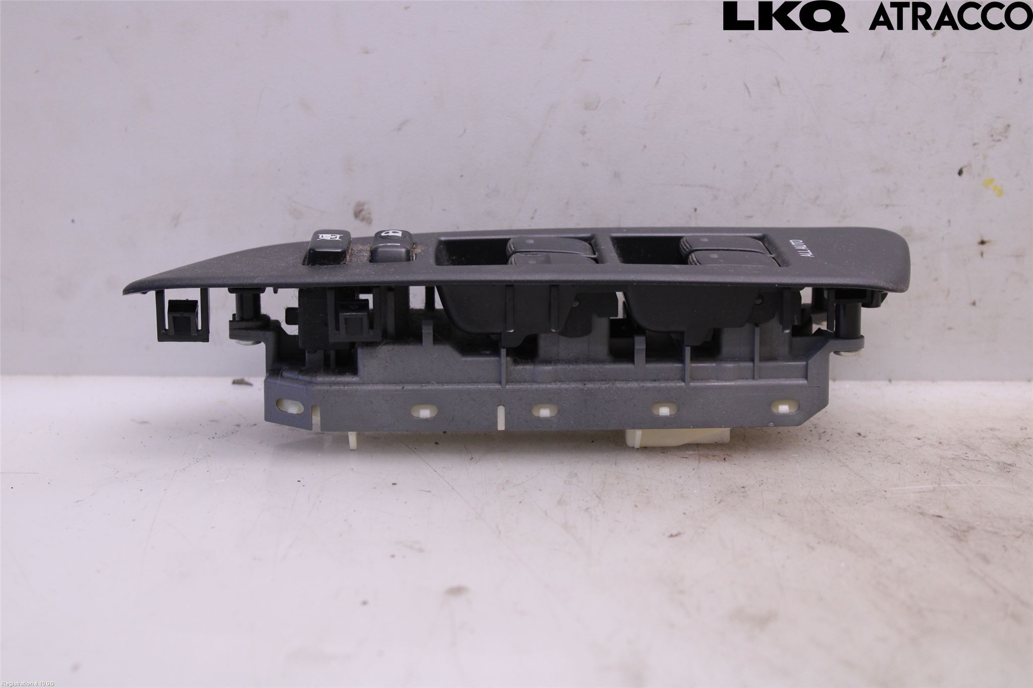 Toyota AURIS 10-12 Bryter Vindusheis