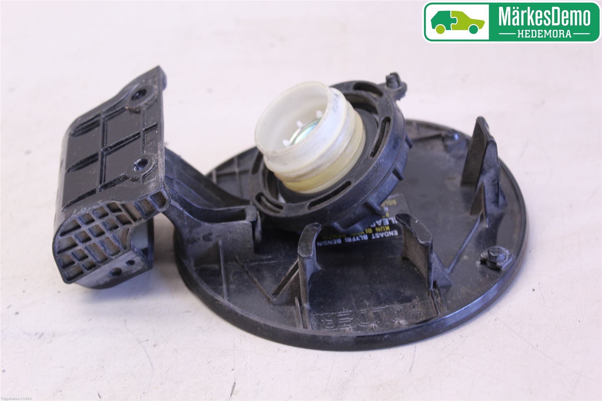 Kia SPORTAGE (SL) 11-15 Drivstoff Tankluke