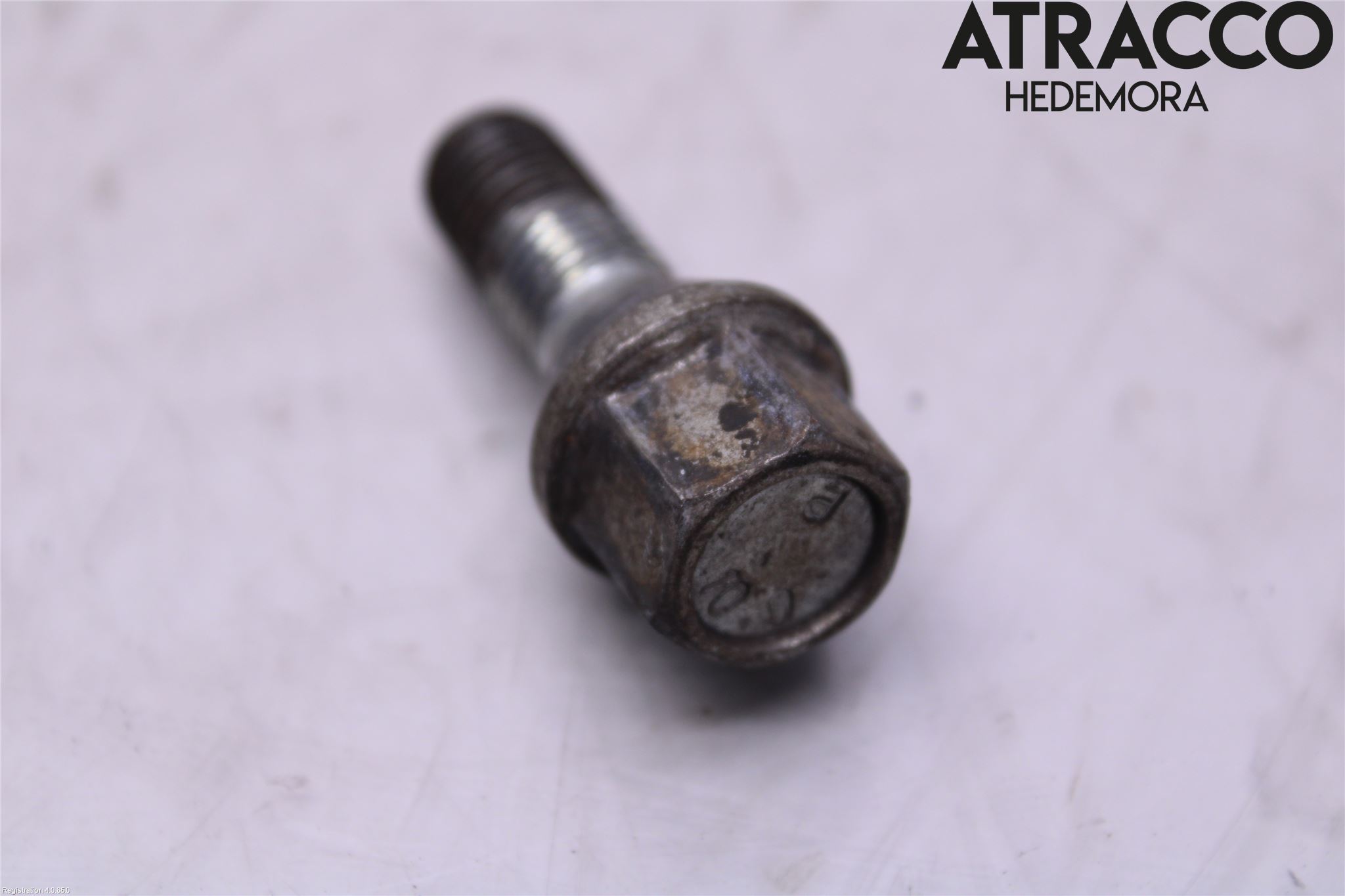 Opel ASTRA G 98-03 Hjulmutter - Bolt - Sett