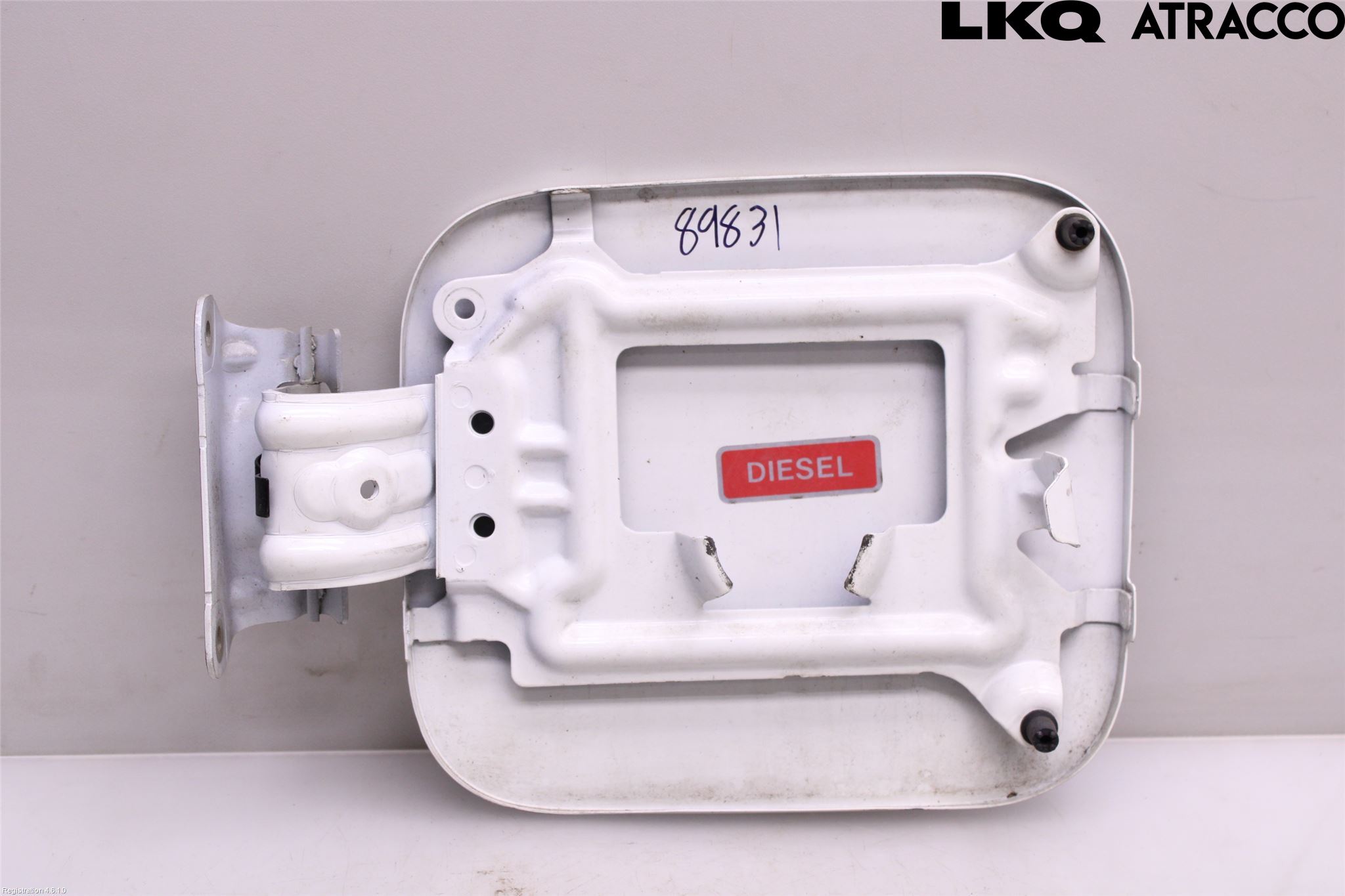 Nissan QASHQAI   07-10 Drivstoff Tankluke