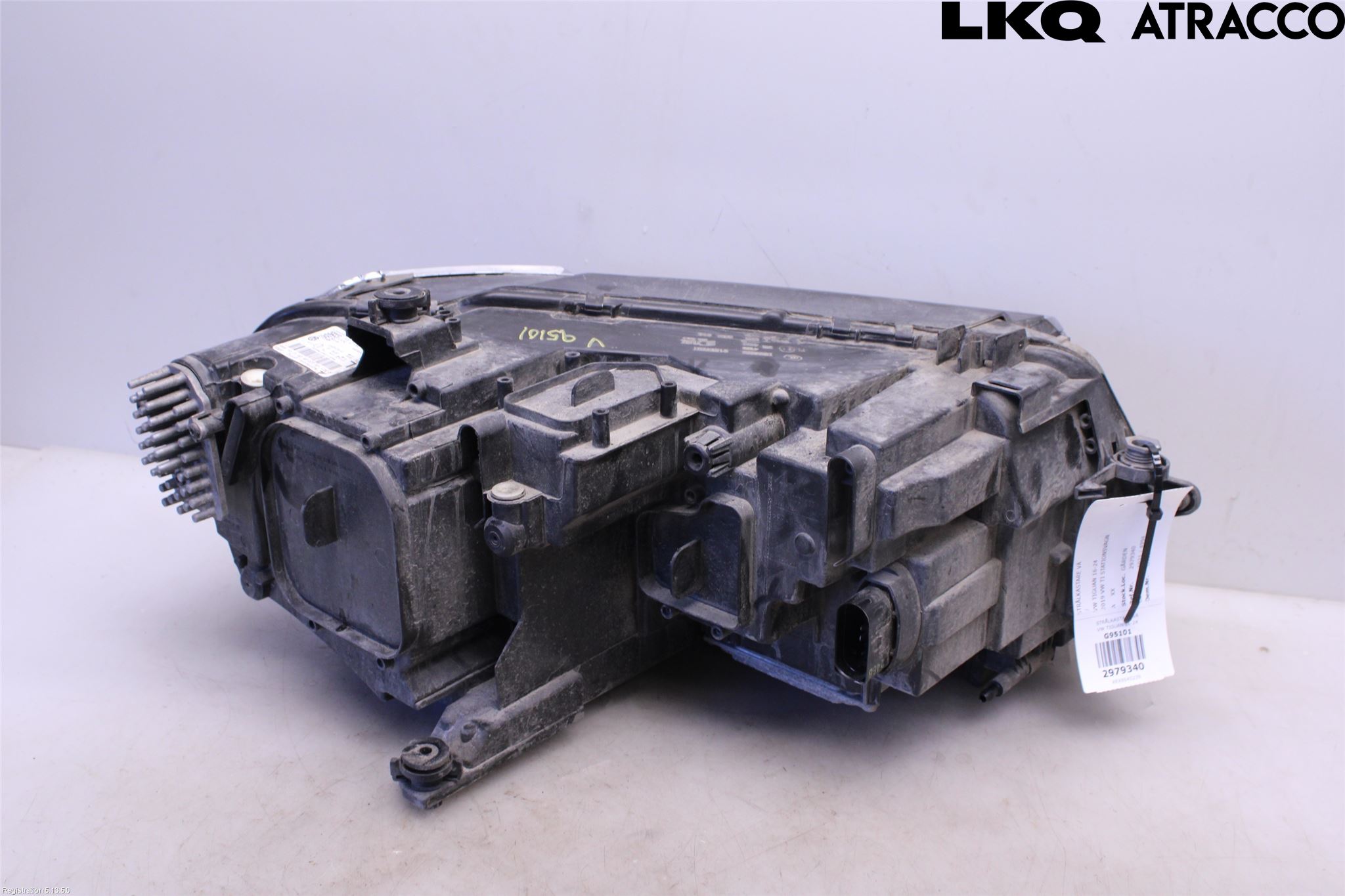 Volkswagen VW TIGUAN 16-24 Frontlykt Venstre
