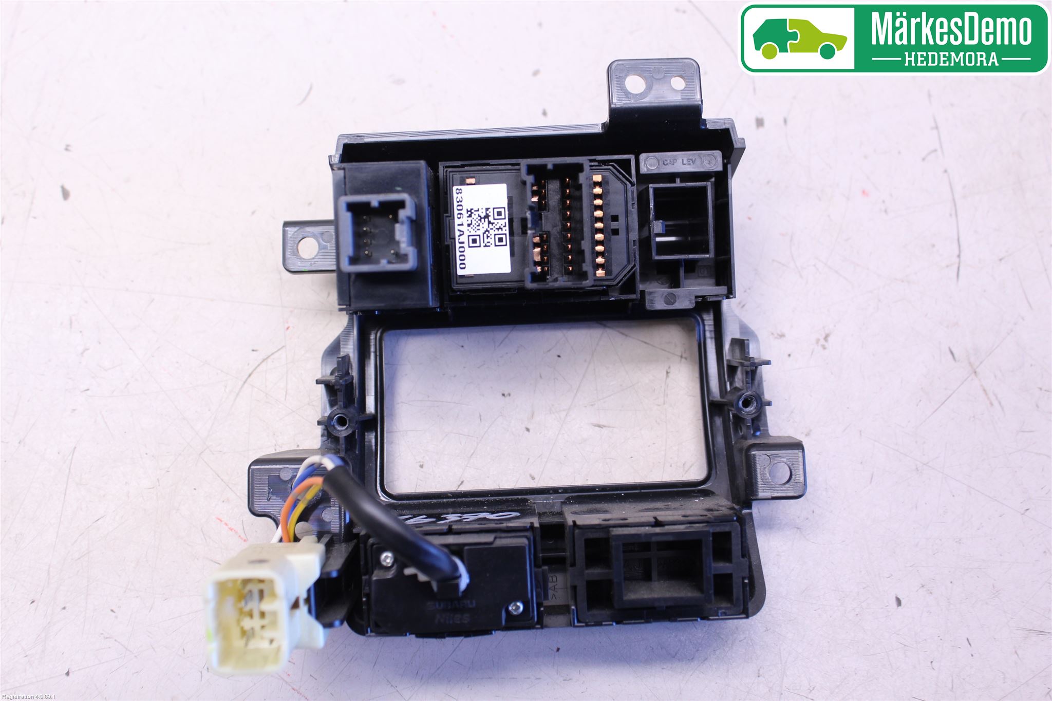 Subaru OUTBACK 10-15 Bryter Multifunksjon