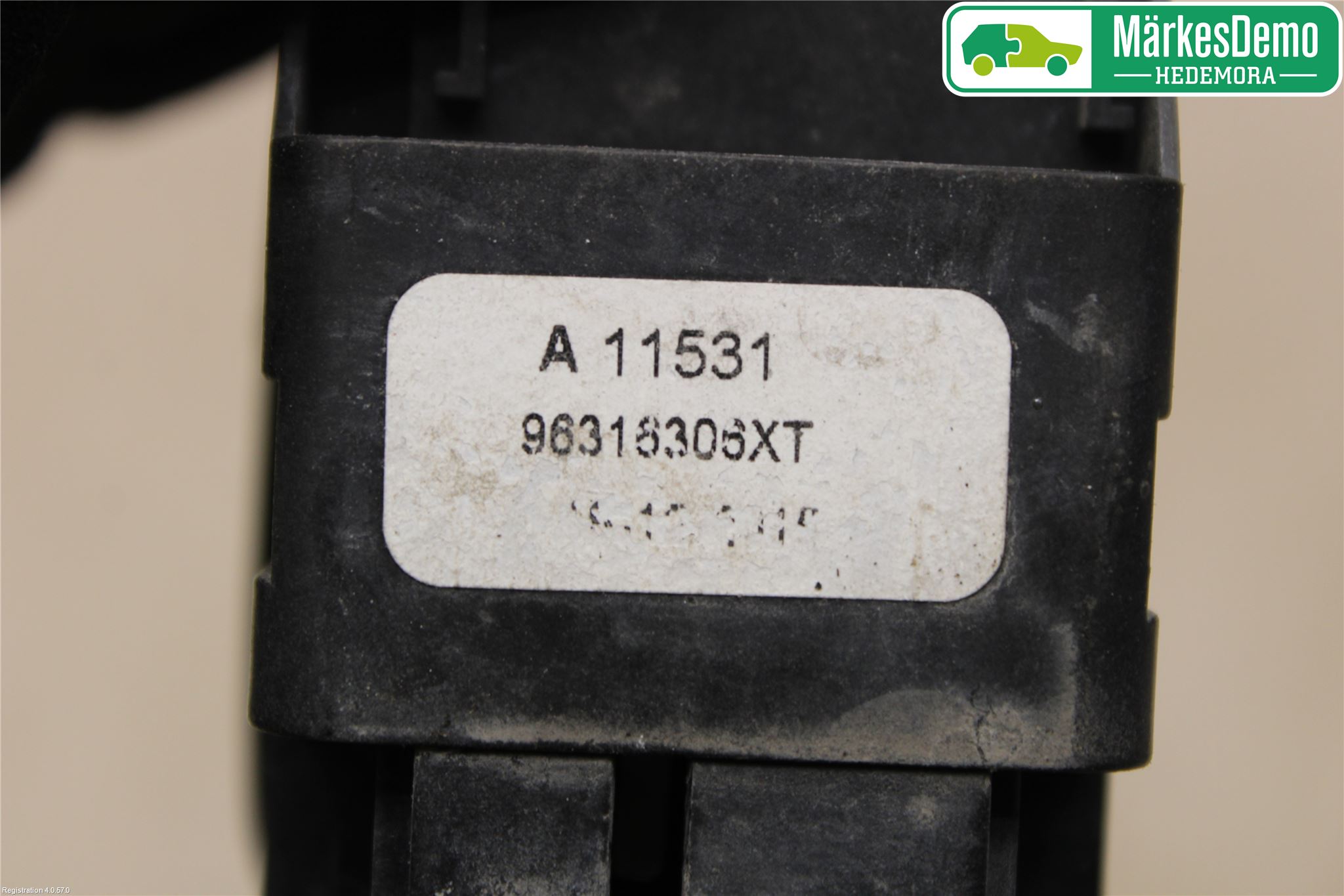 Mopedbil Ligier LIGIER JS 50 Bryter Vindusheis