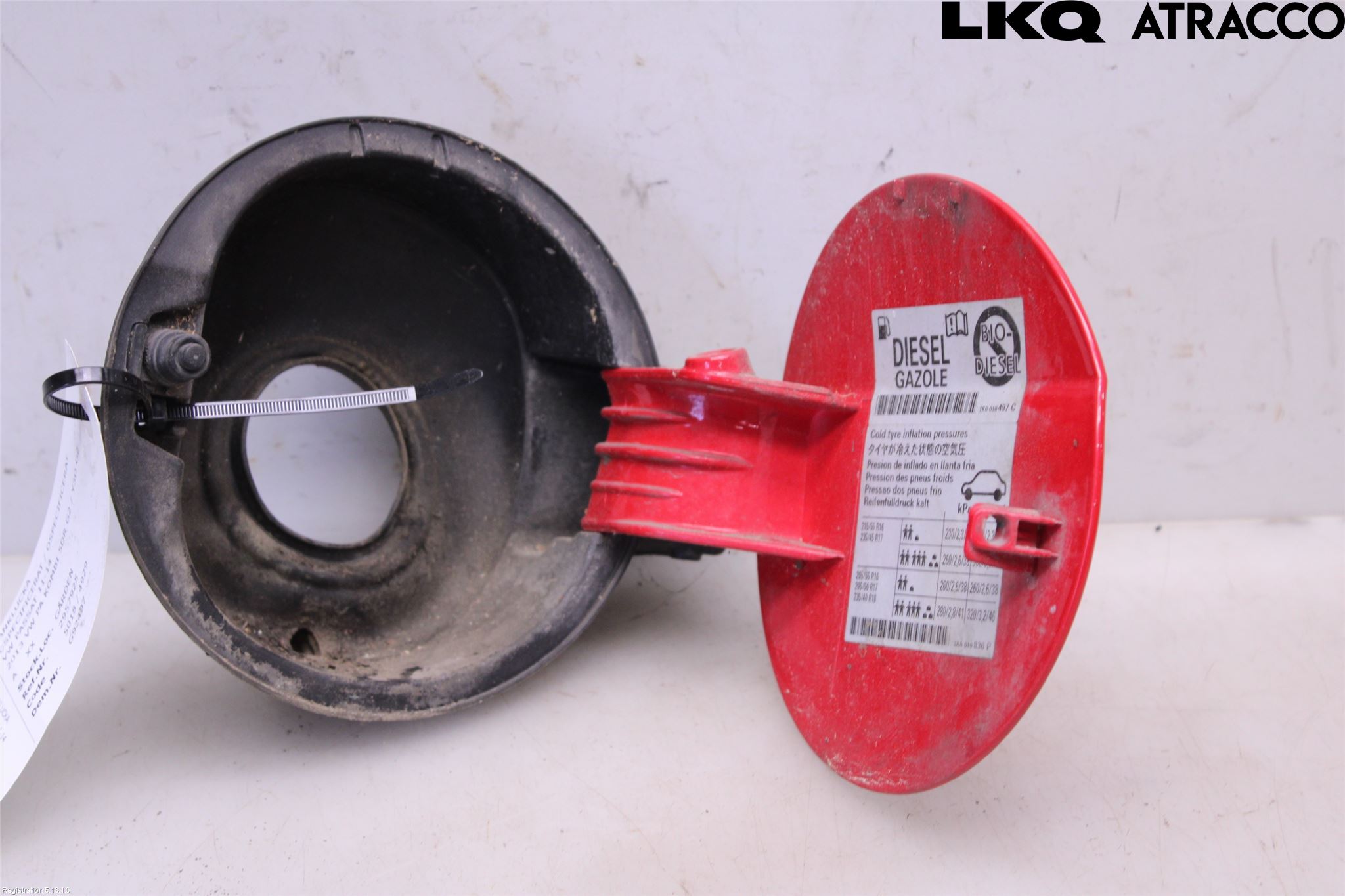 Volkswagen VW PASSAT 11-14 Drivstoff Tankluke