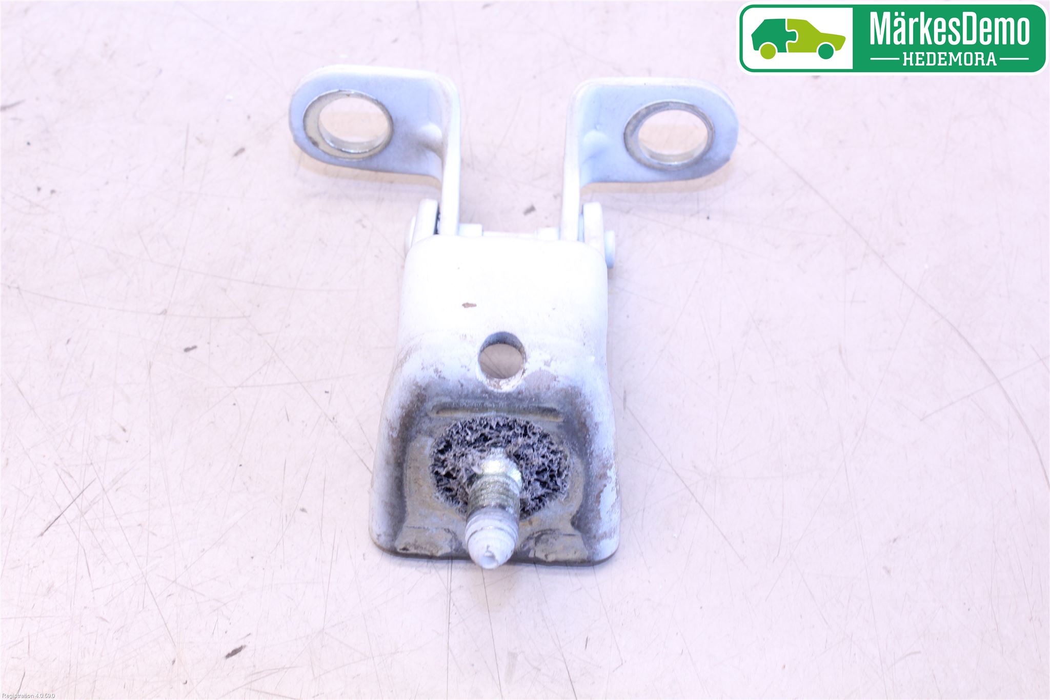 Citroen C3 10-17 Bakluke Hengsel Venstre