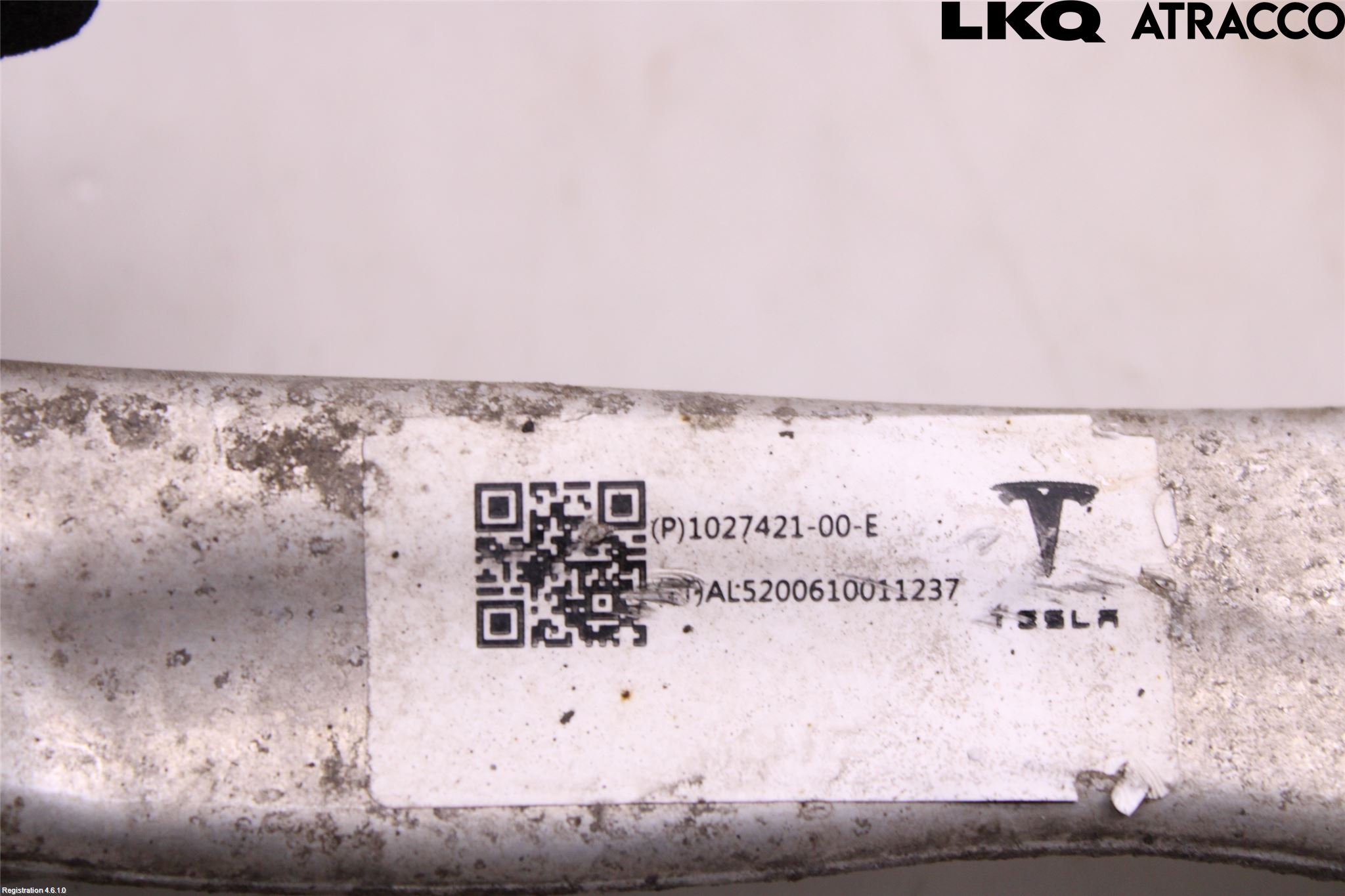 Tesla MODEL X 16- Bærearm Bak Høyre Øvre