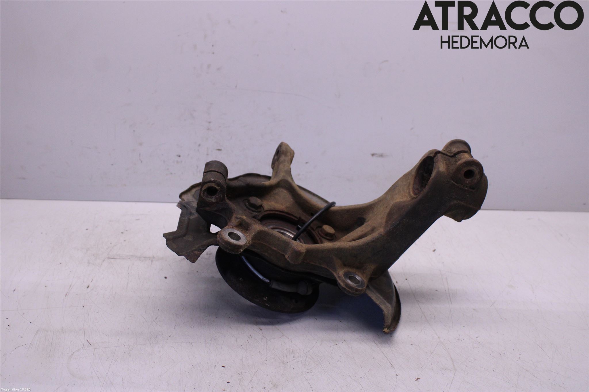 Nissan QASHQAI 14-17 Spindel Vf