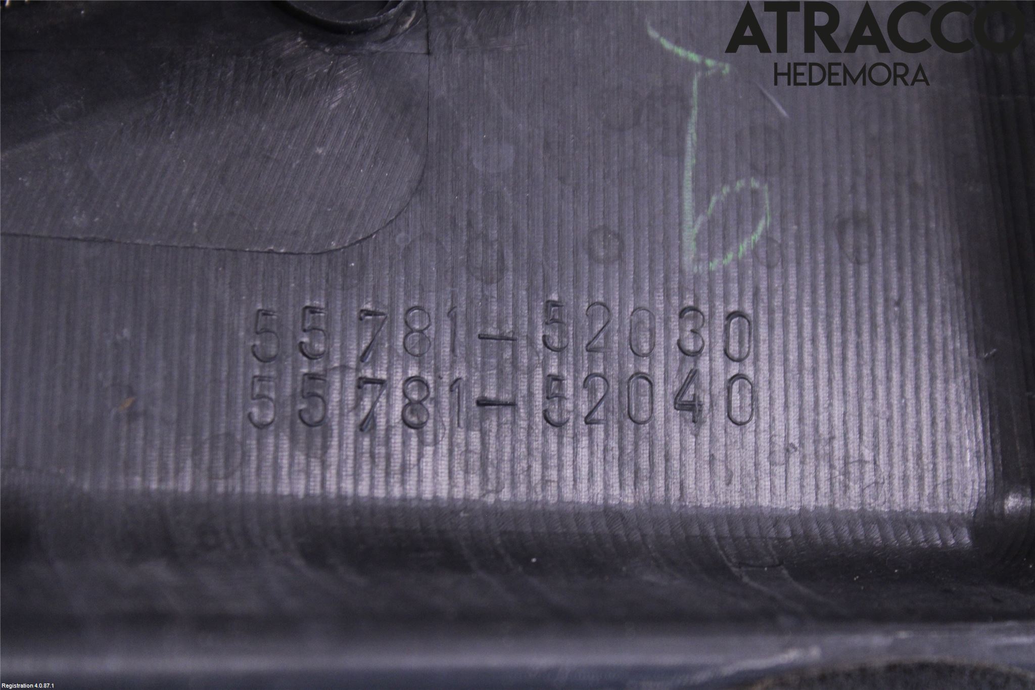 Toyota YARIS P1 99-03 Visker Deksel-Grill-Under Frr