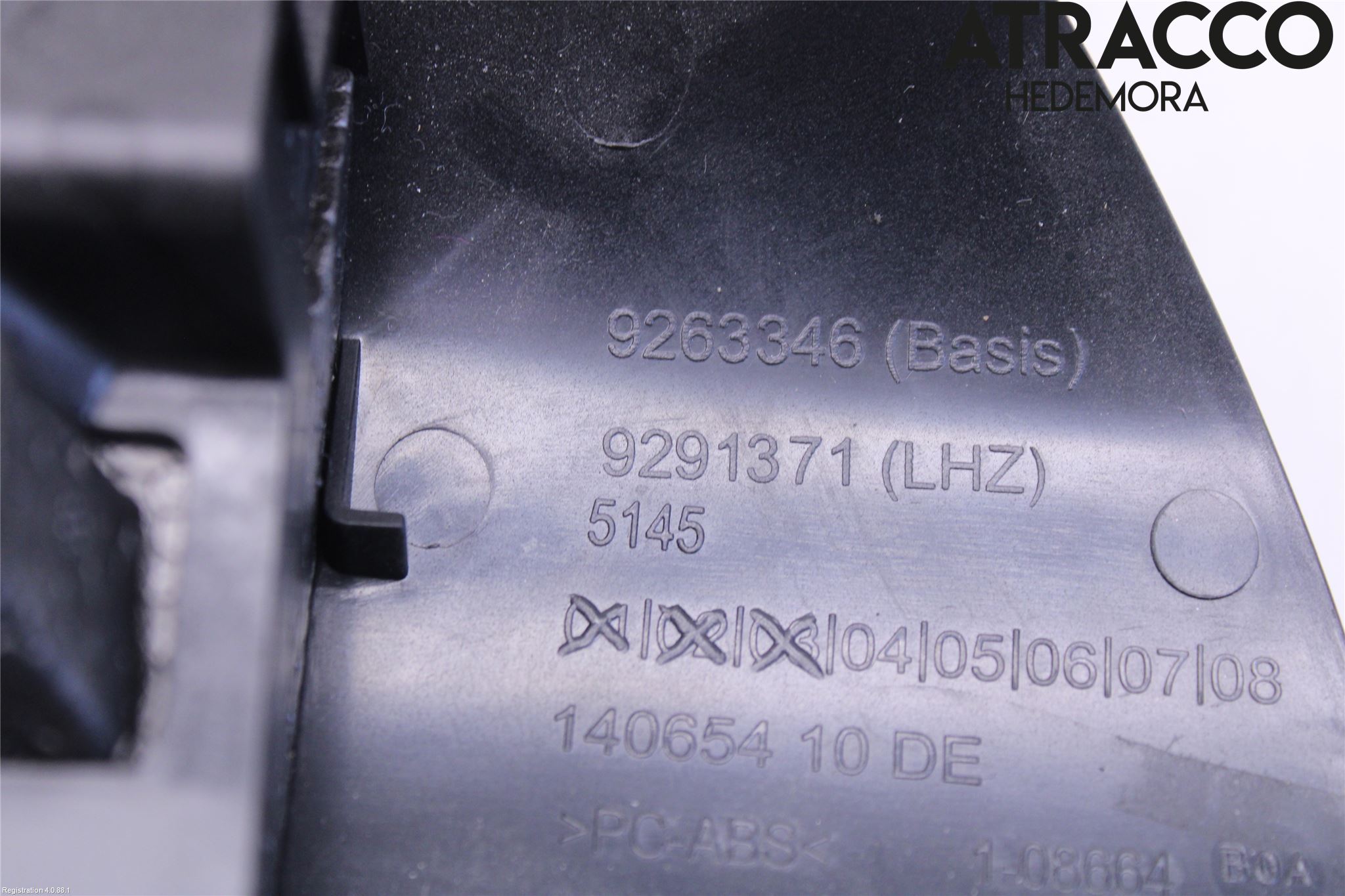 BMW X1 F48 15-22 Rattdeksel - Deksler