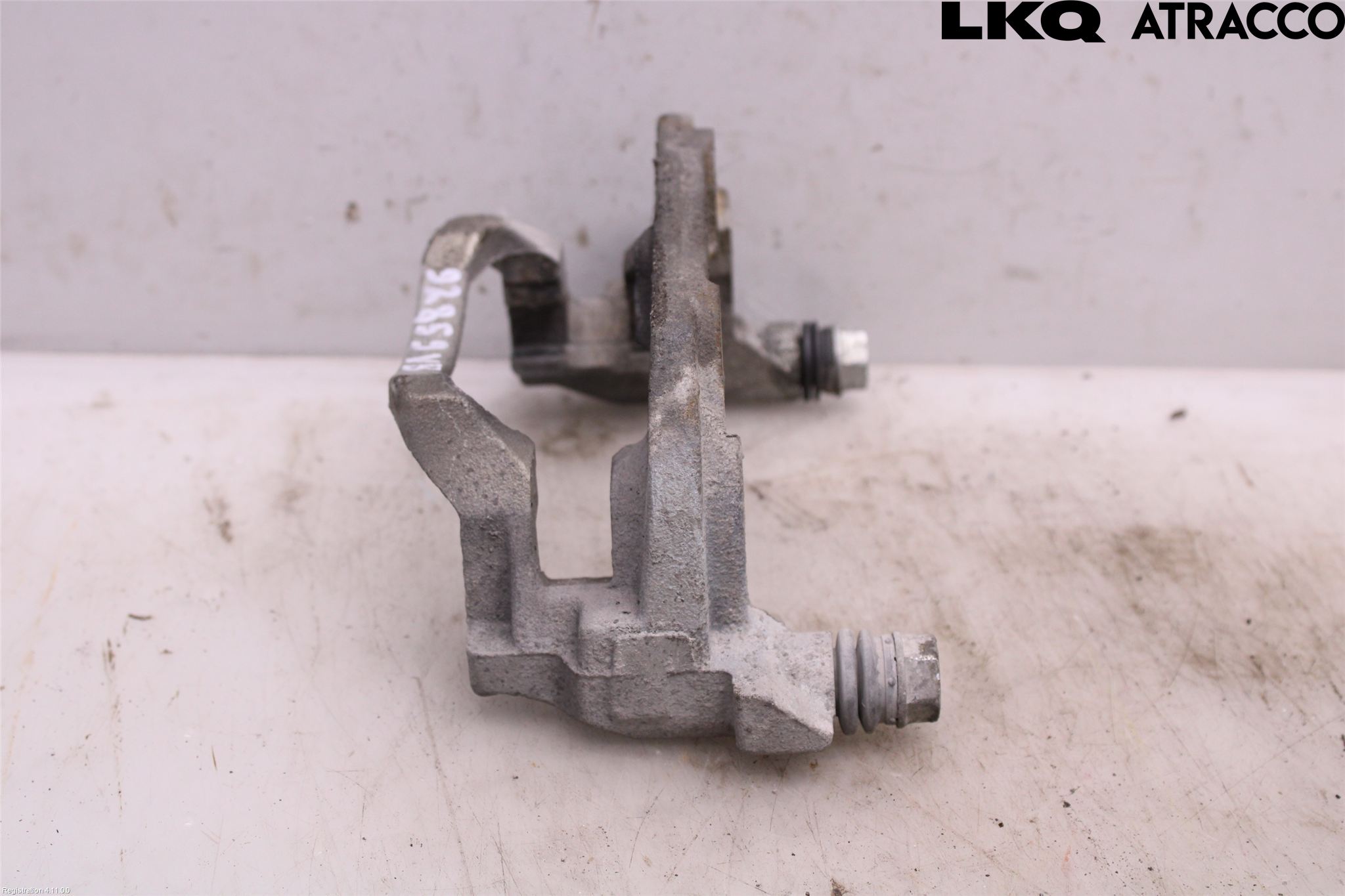 Toyota YARIS CROSS XP21 21- Bremsecaliper Feste Holder