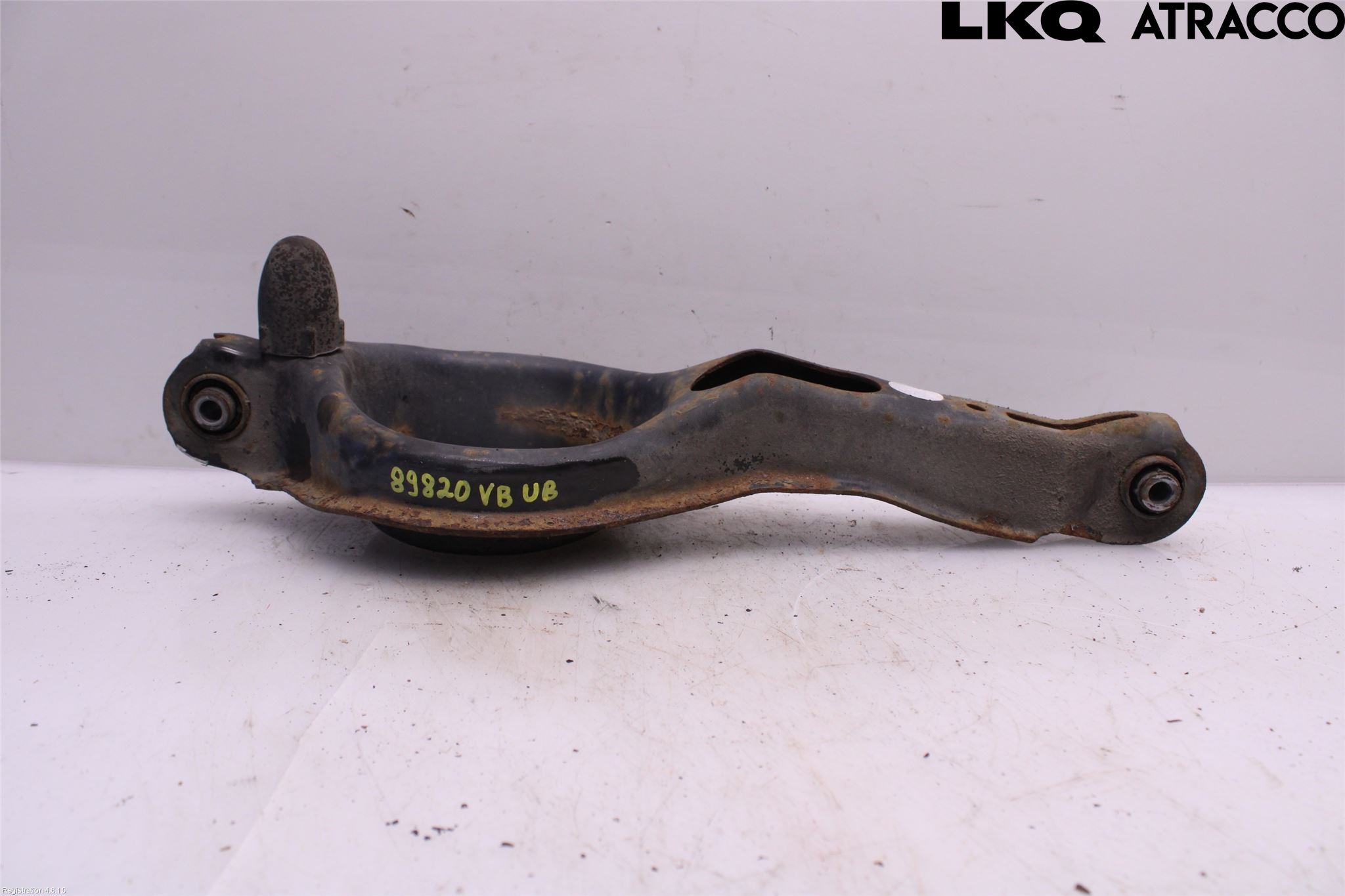 Volvo V40 12-19 Bærearm Bak Venstre