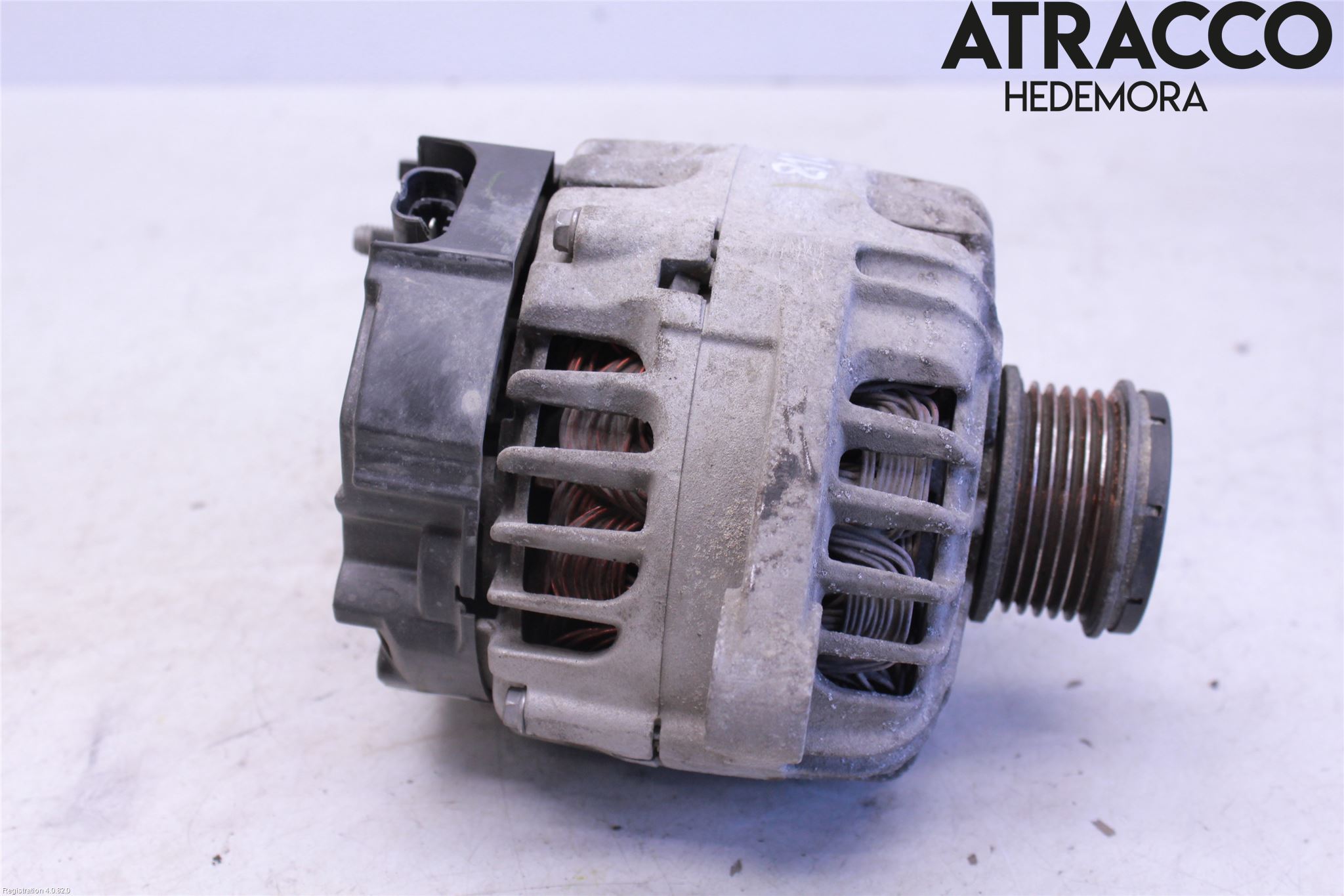Opel INSIGNIA 09-16 Dynamo